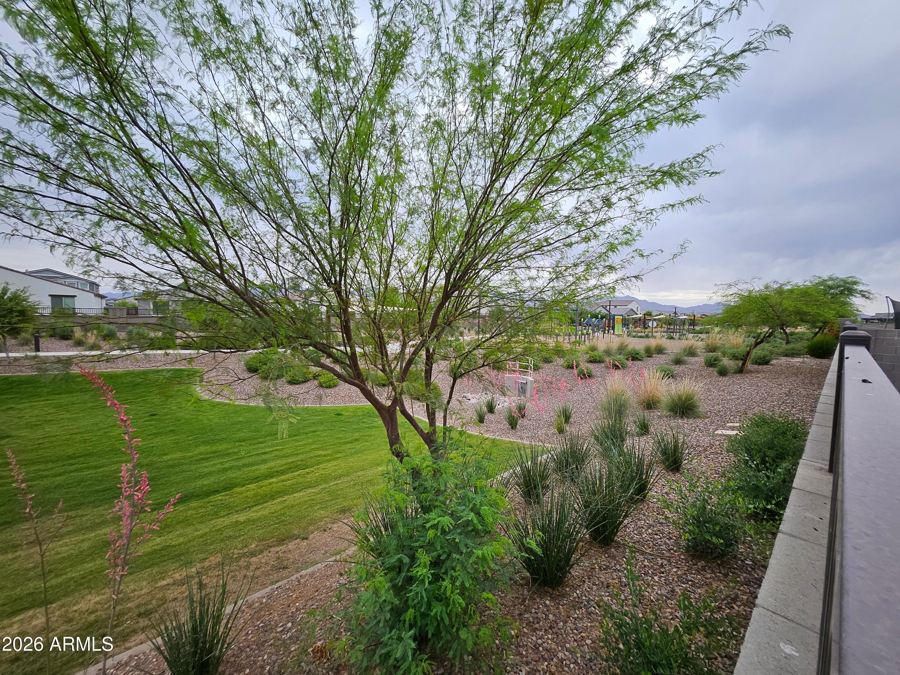 Thumbnail 39