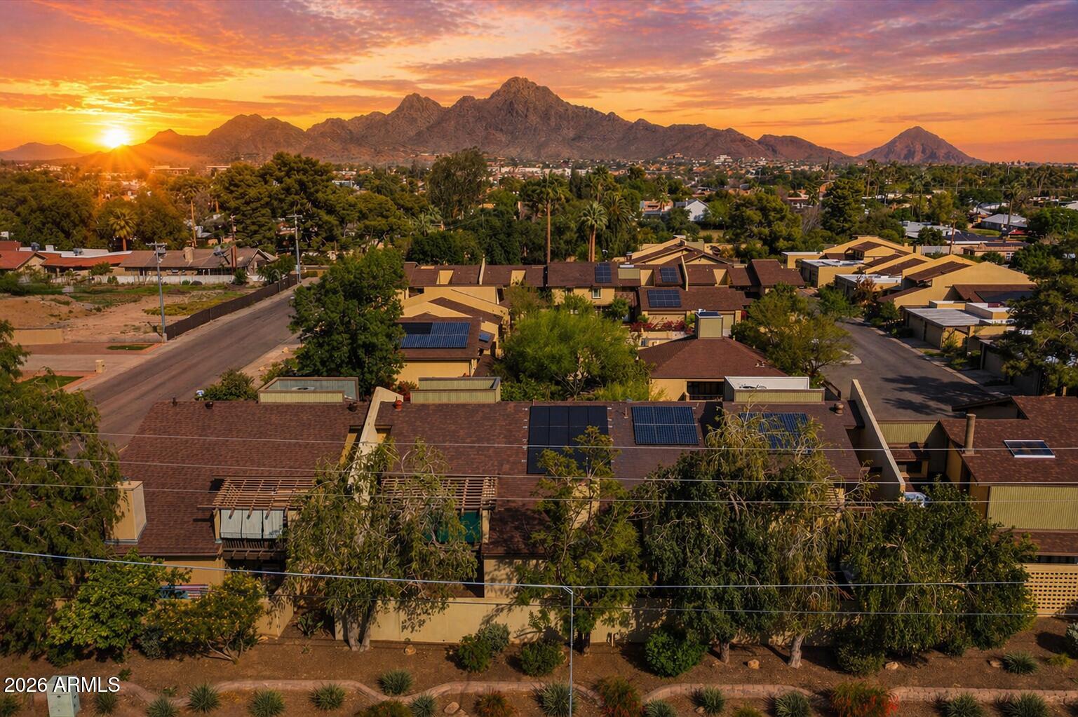7352 N 7TH Place, Phoenix, AZ 85020 — Photo 1 of 47