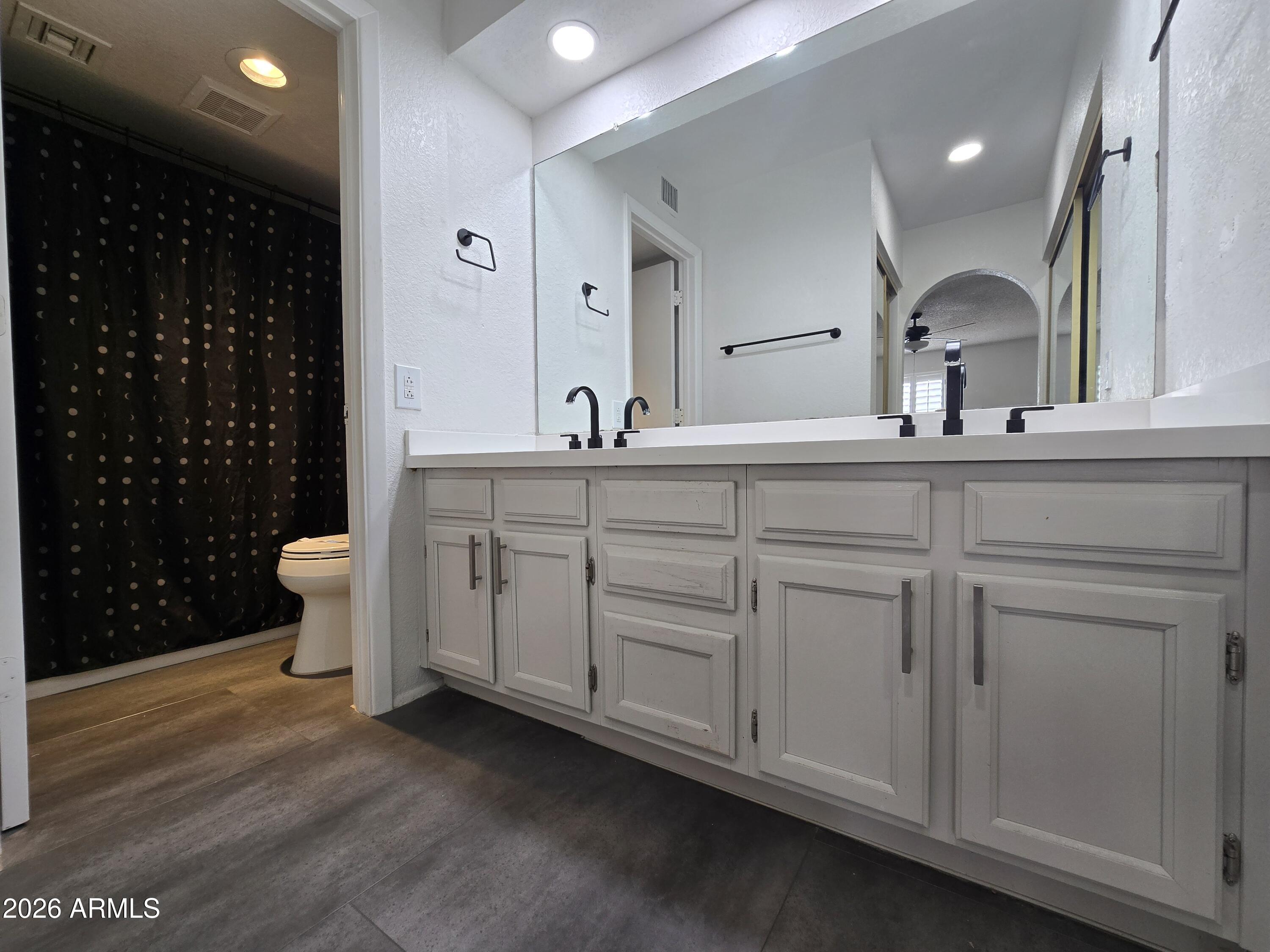 Thumbnail 16