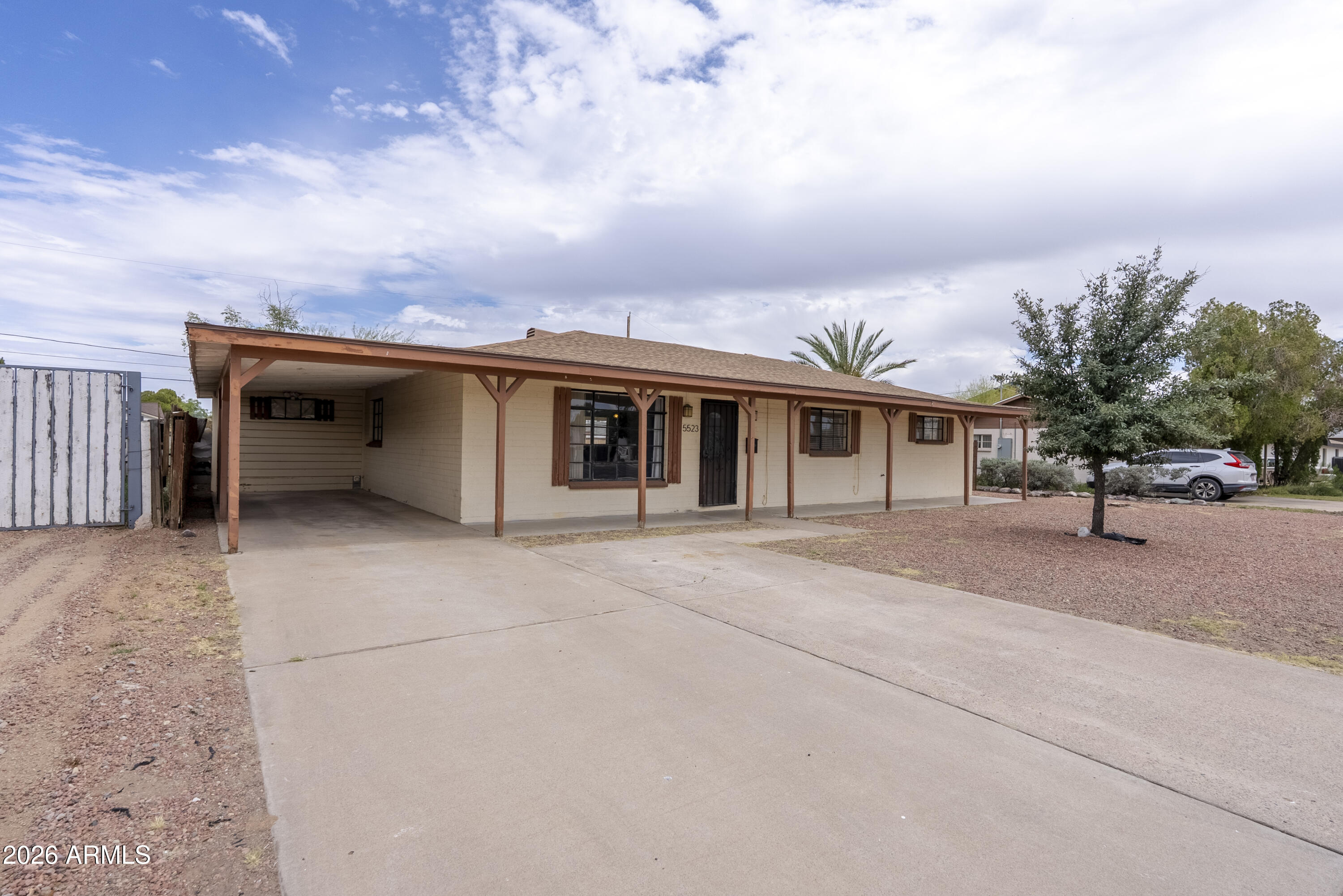 5523 N 23RD Avenue, Phoenix, AZ 85015