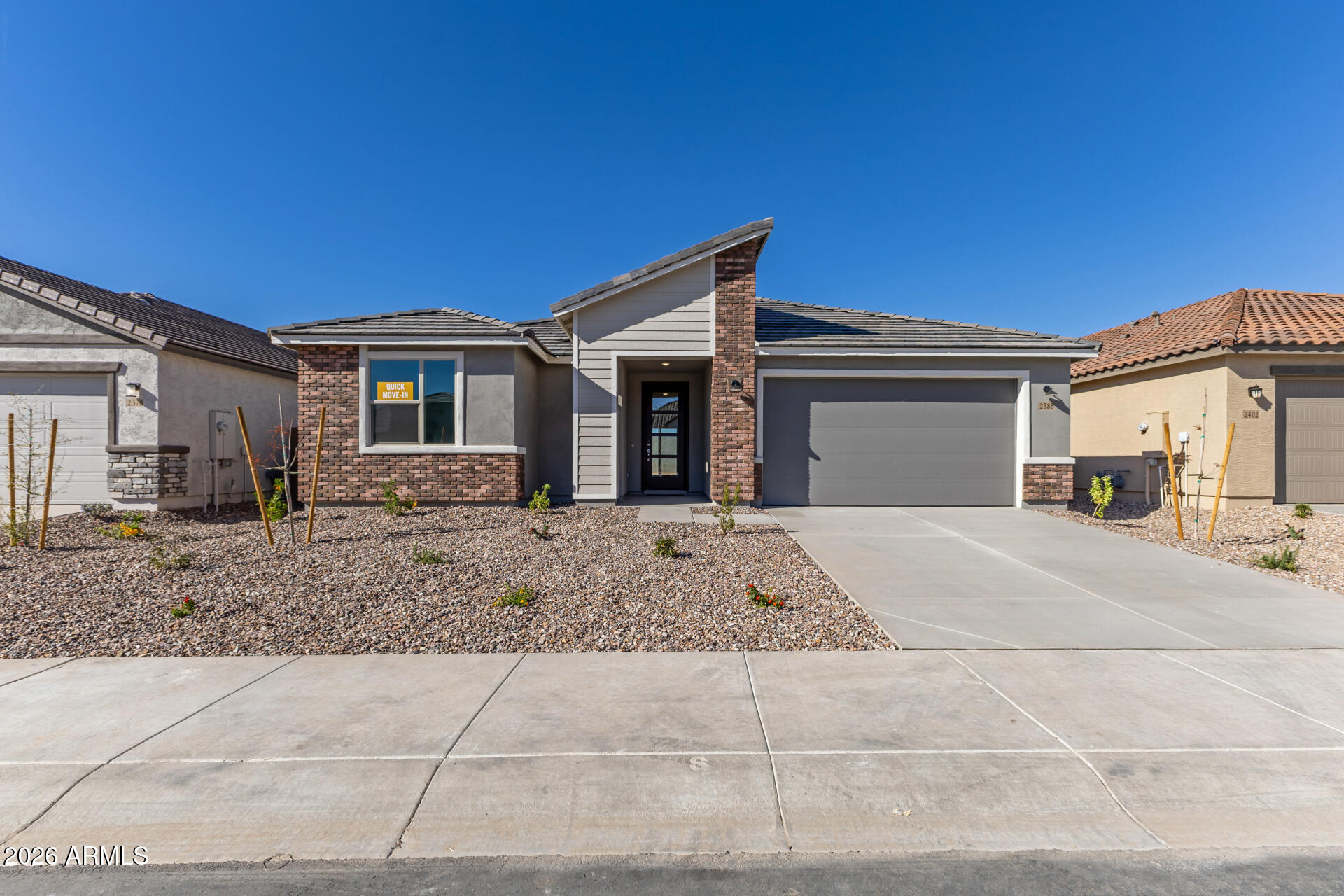 2386 E Dolcetto Drive, San Tan Valley, AZ 85143