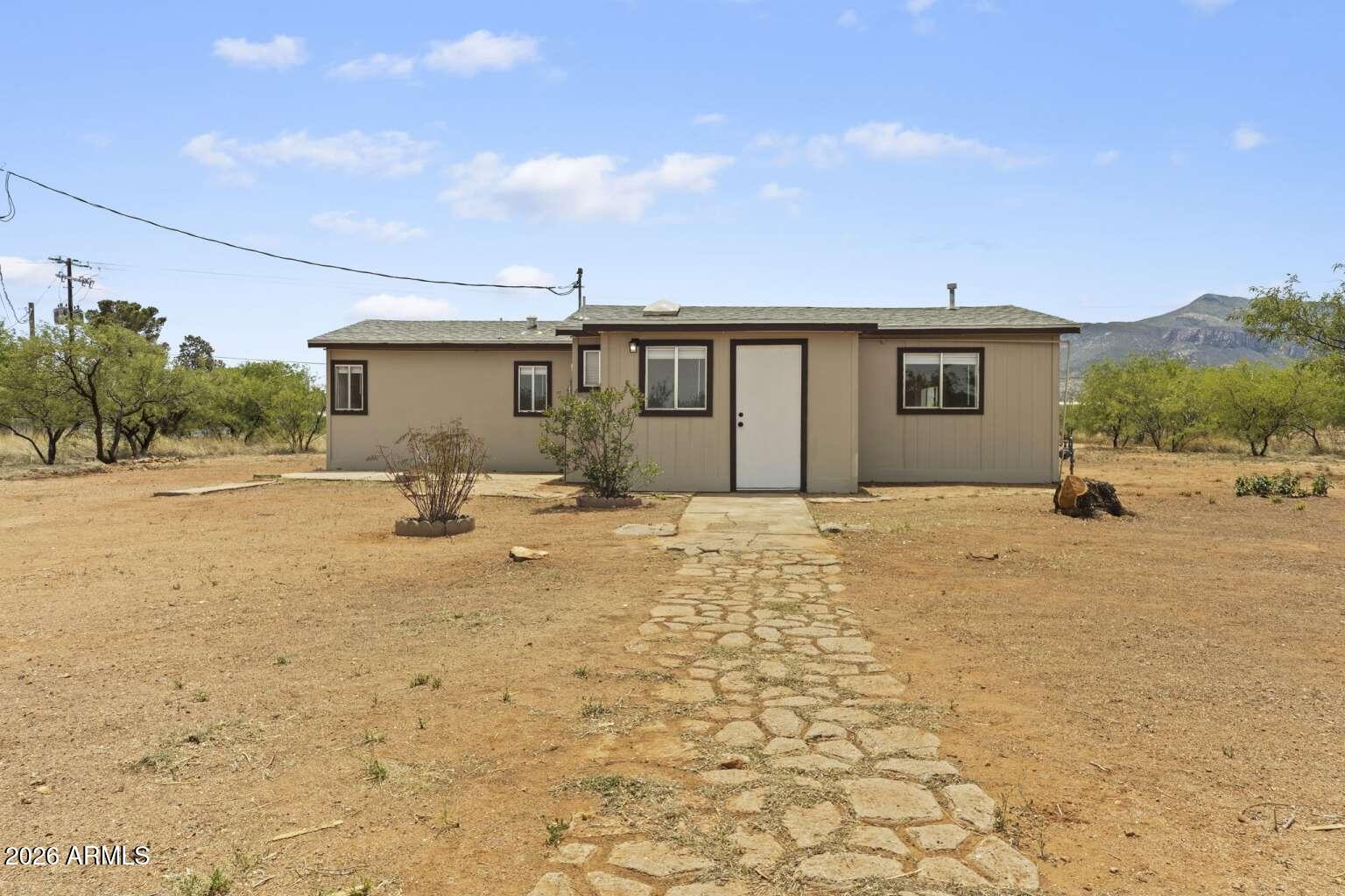 4916 E SAN MATEO Street, Sierra Vista, AZ 85650 — Photo 1 of 32