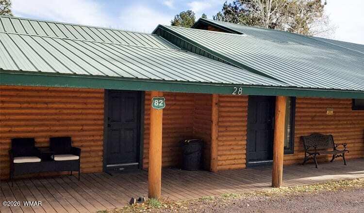 Cabin 82 Main Street, Greer, AZ 85927
