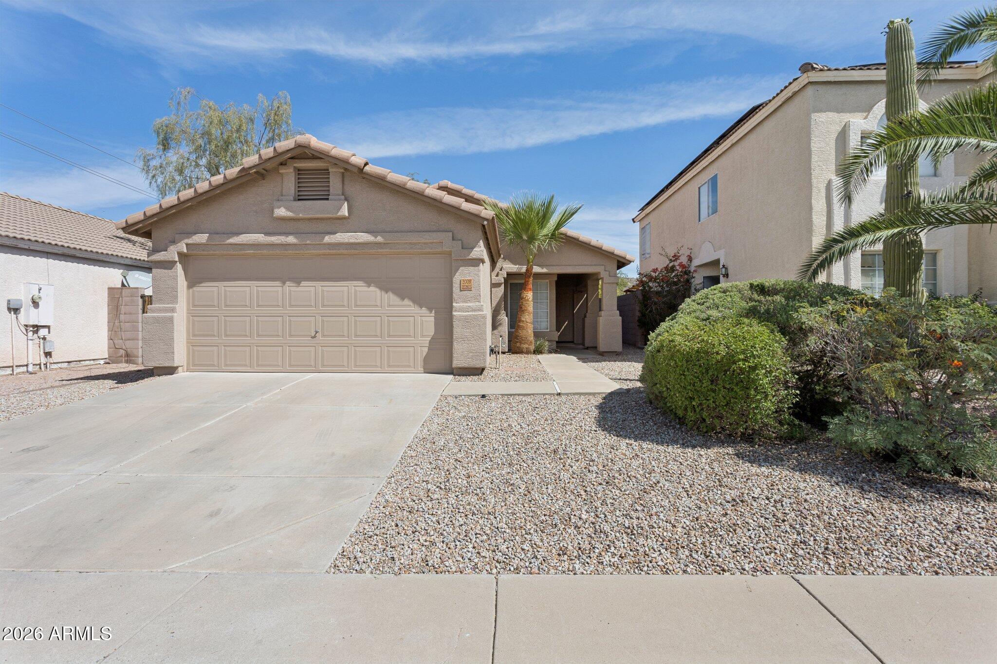 2008 E BLUEFIELD Avenue, Phoenix, AZ 85022 — Photo 1 of 24