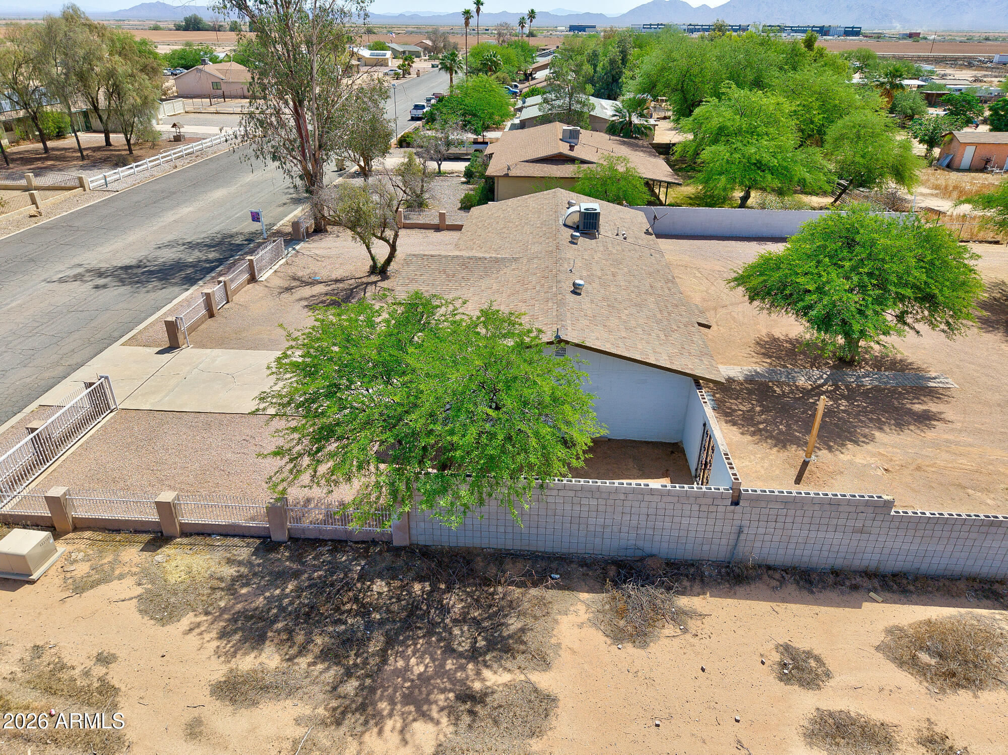 Thumbnail 32