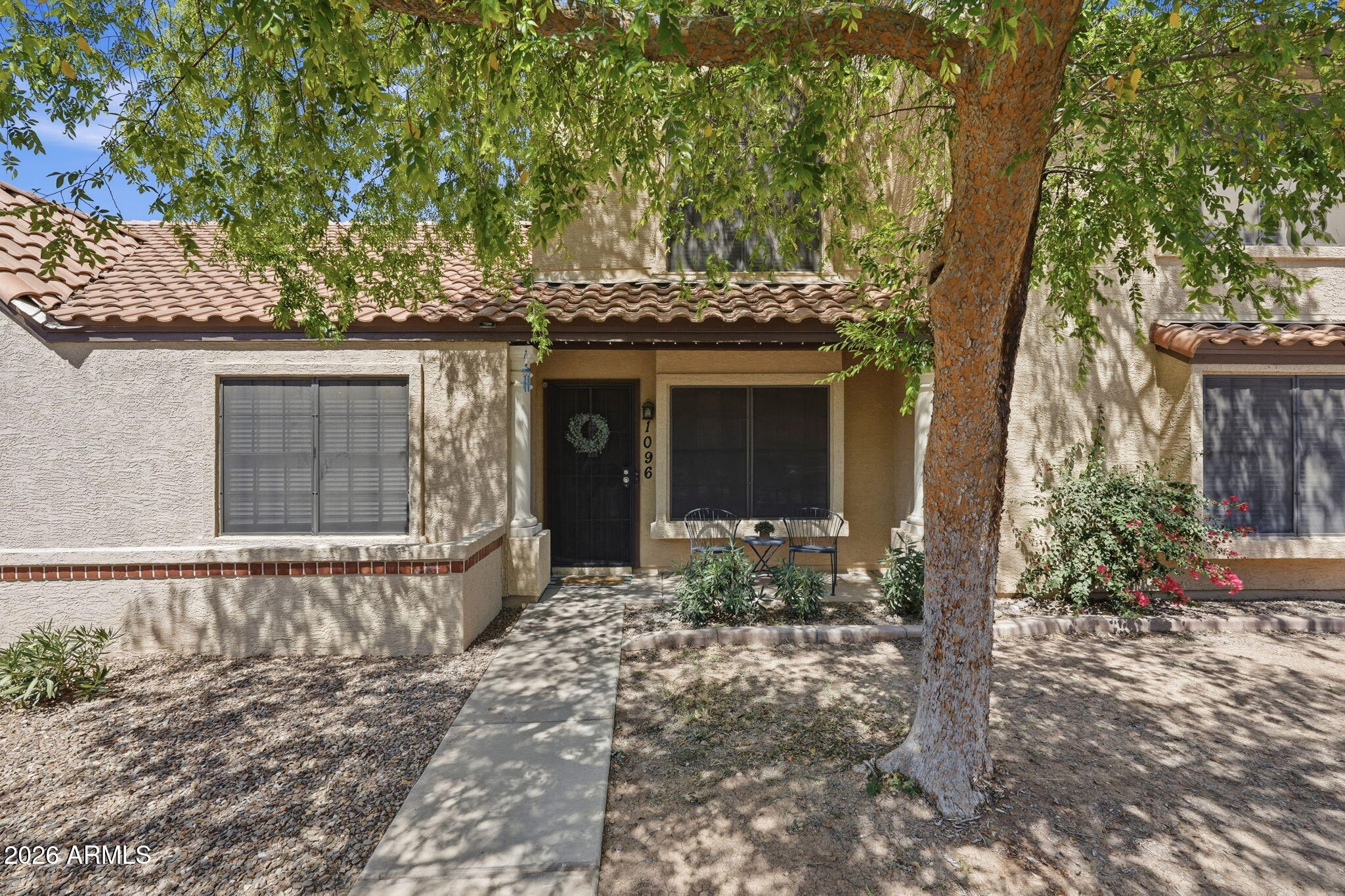 921 W UNIVERSITY Drive 1096, Mesa, AZ 85201 — Photo 1 of 33