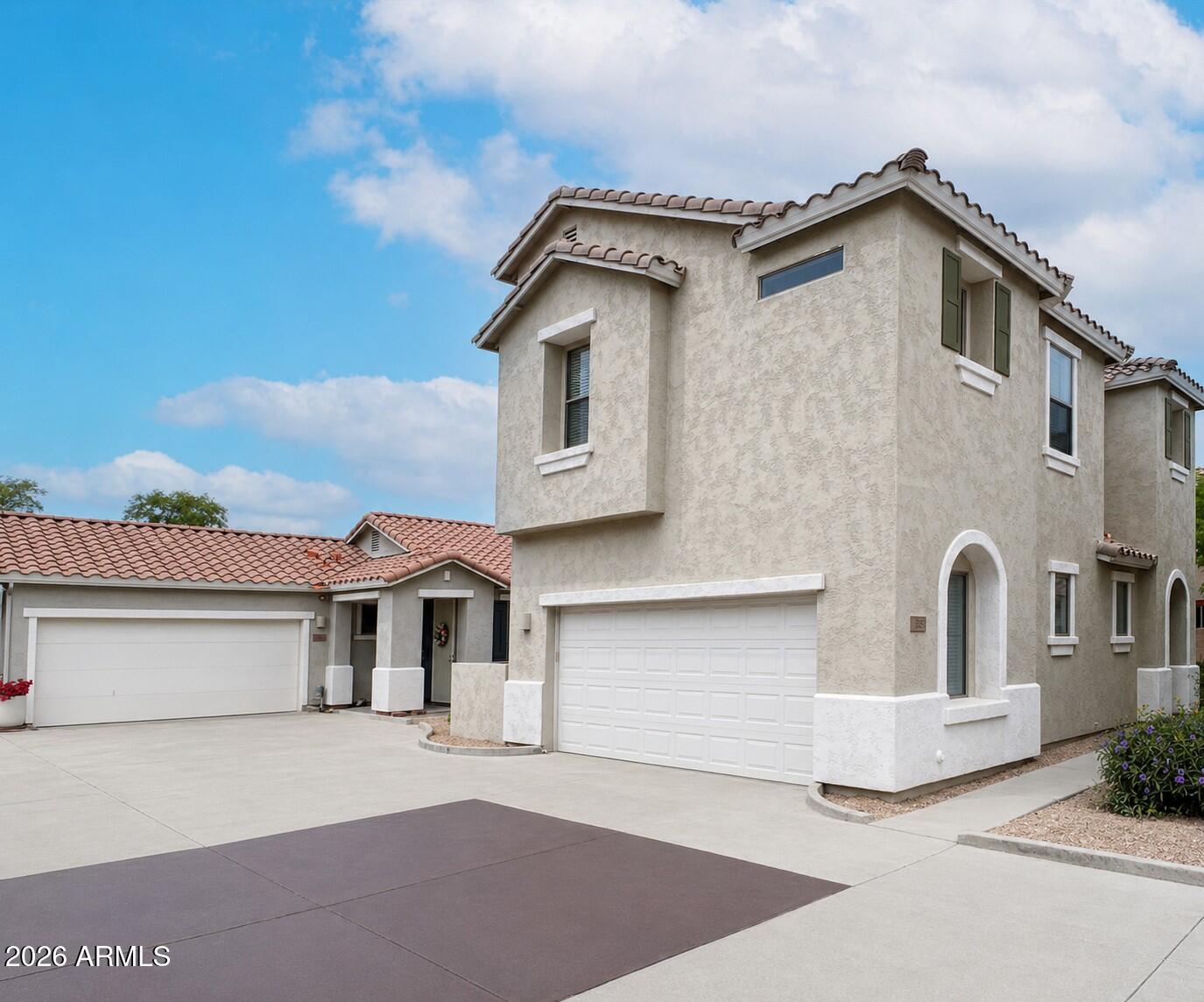 856 S Colonial Drive, Gilbert, AZ 85296