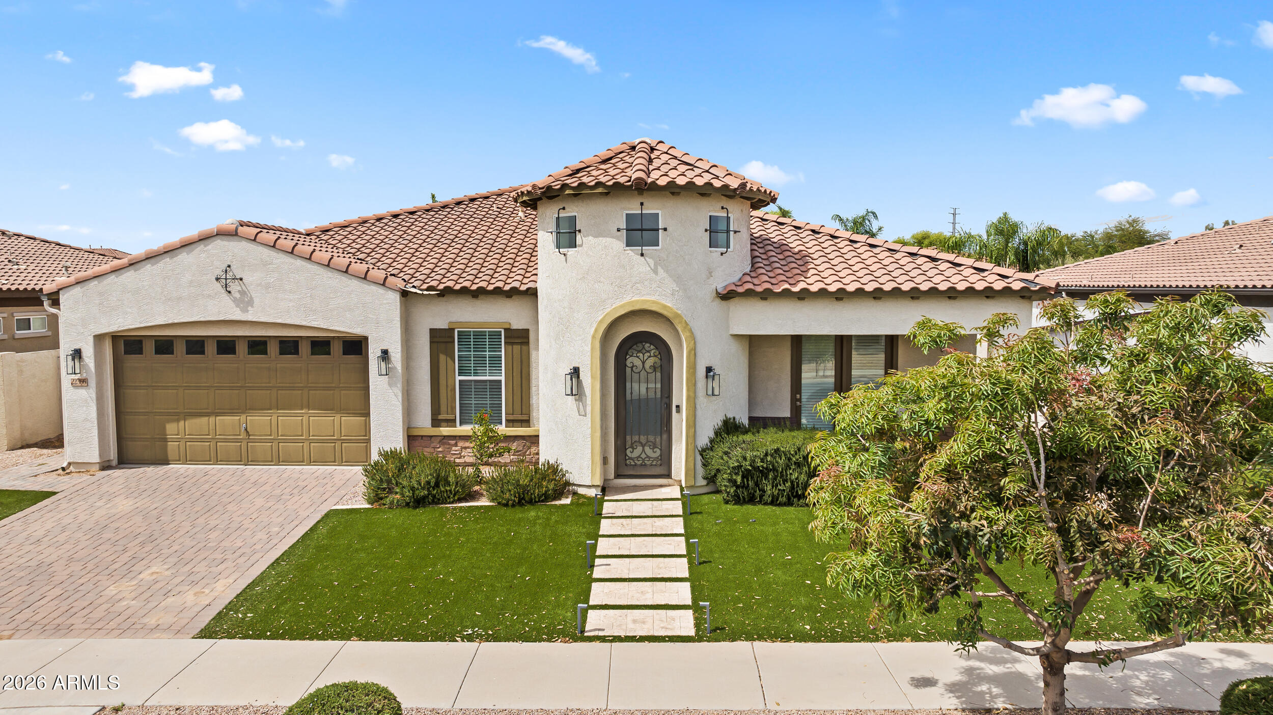 22366 E SENTIERO Drive, Queen Creek, AZ 85142