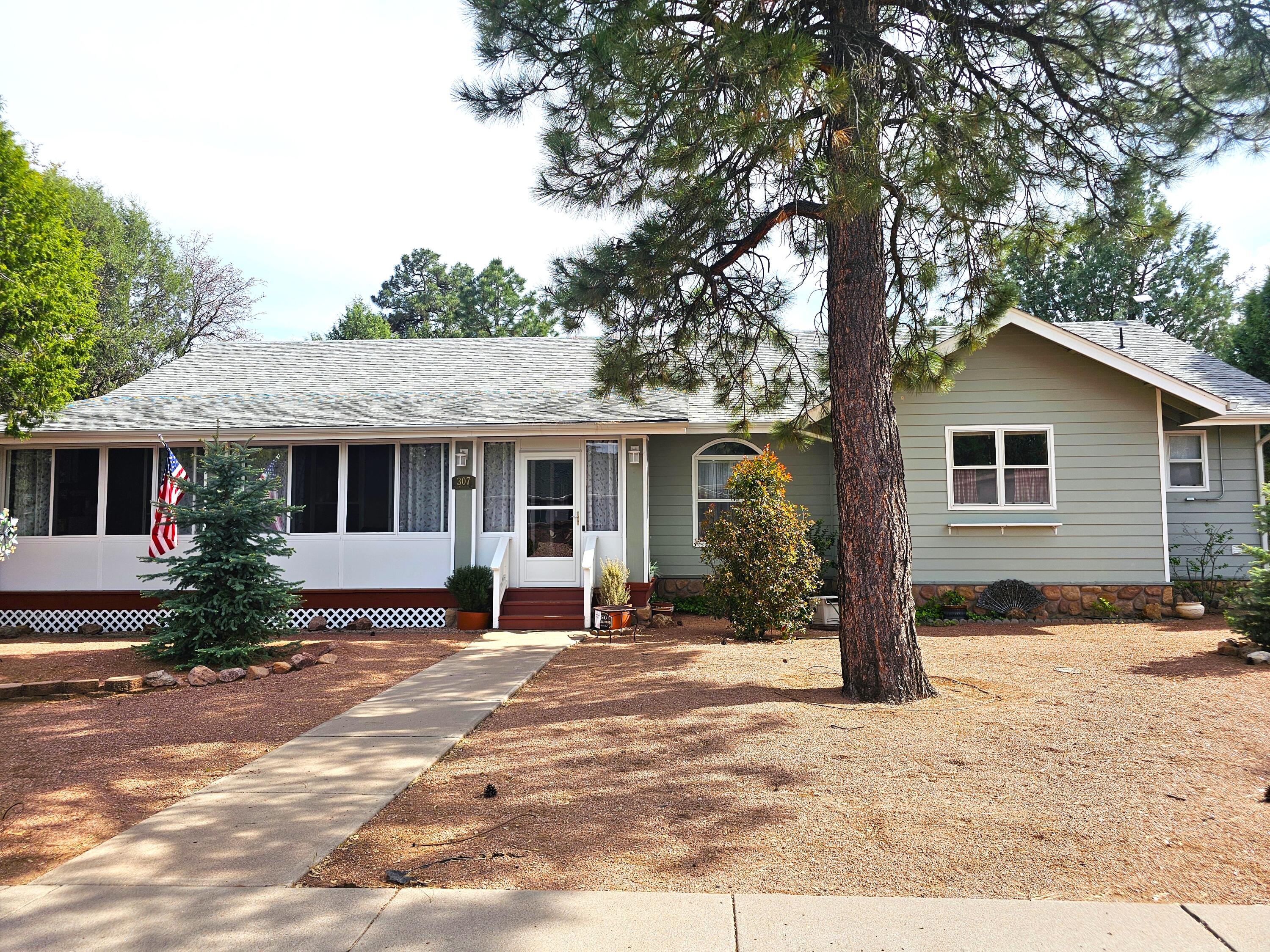 307 N Lakeshore Road, Payson, AZ 85541 — Photo 1 of 18