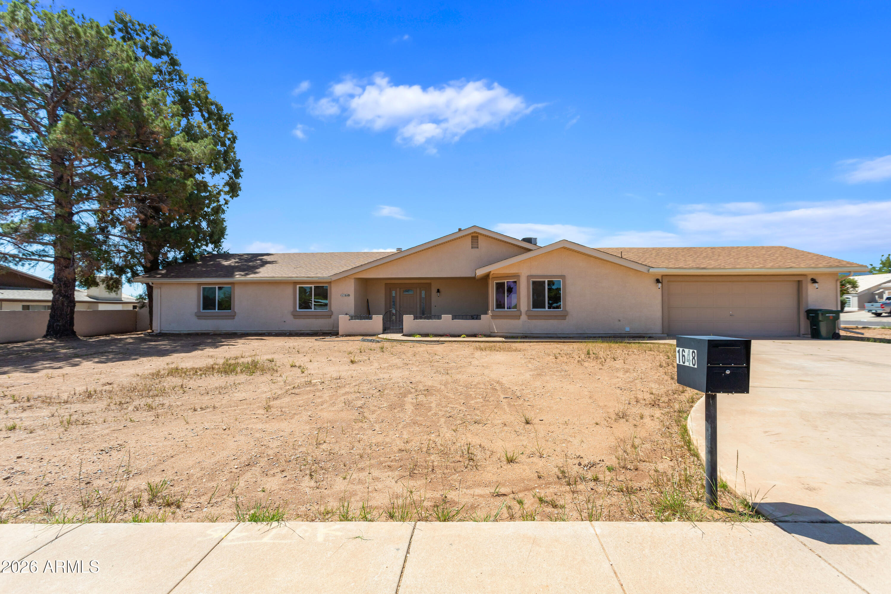 1648 PICCADILLY Drive, Sierra Vista, AZ 85635