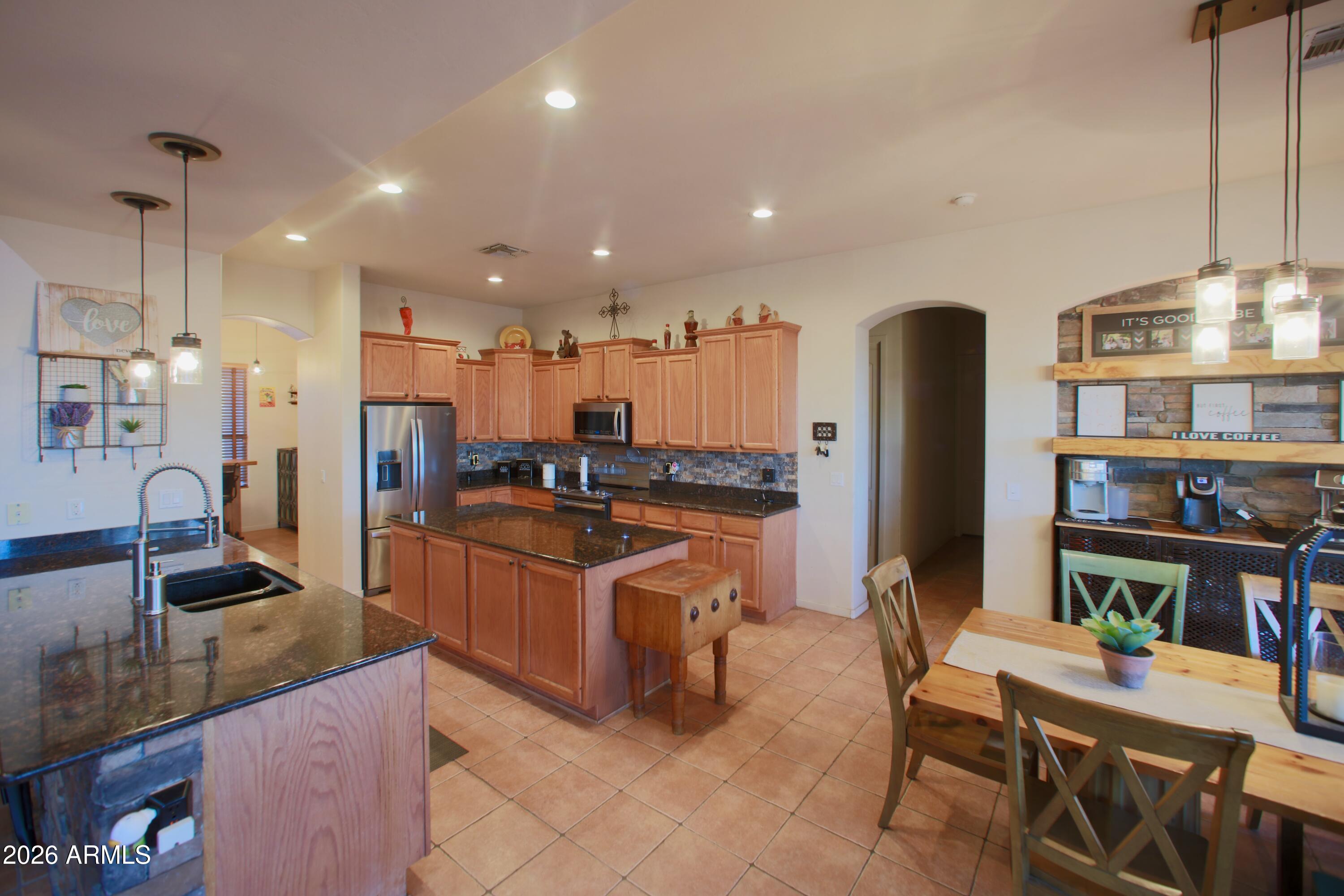 16126 W LANE Avenue, Litchfield Park, AZ 85340