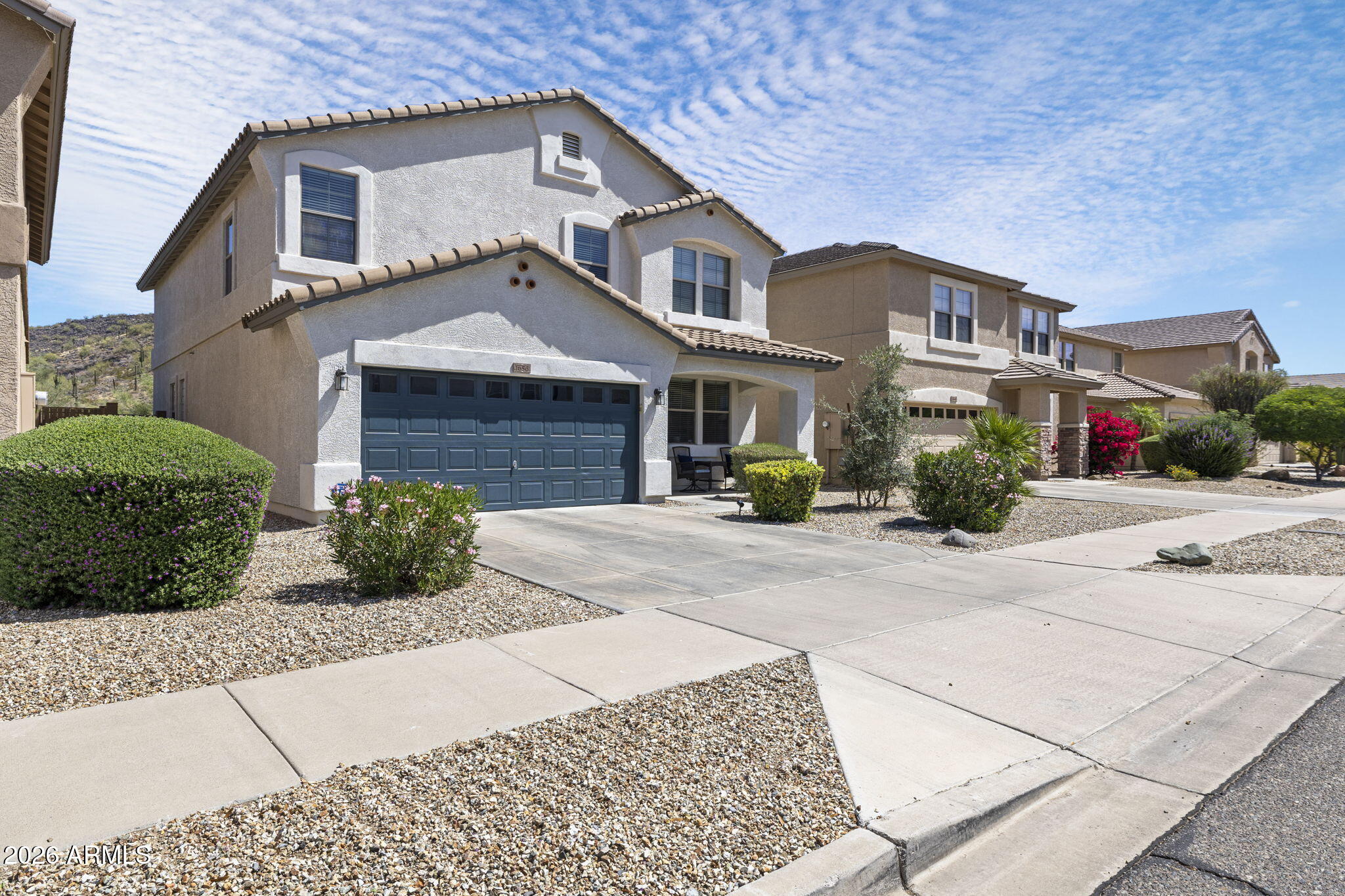 1656 E CIELO GRANDE Avenue, Phoenix, AZ 85024