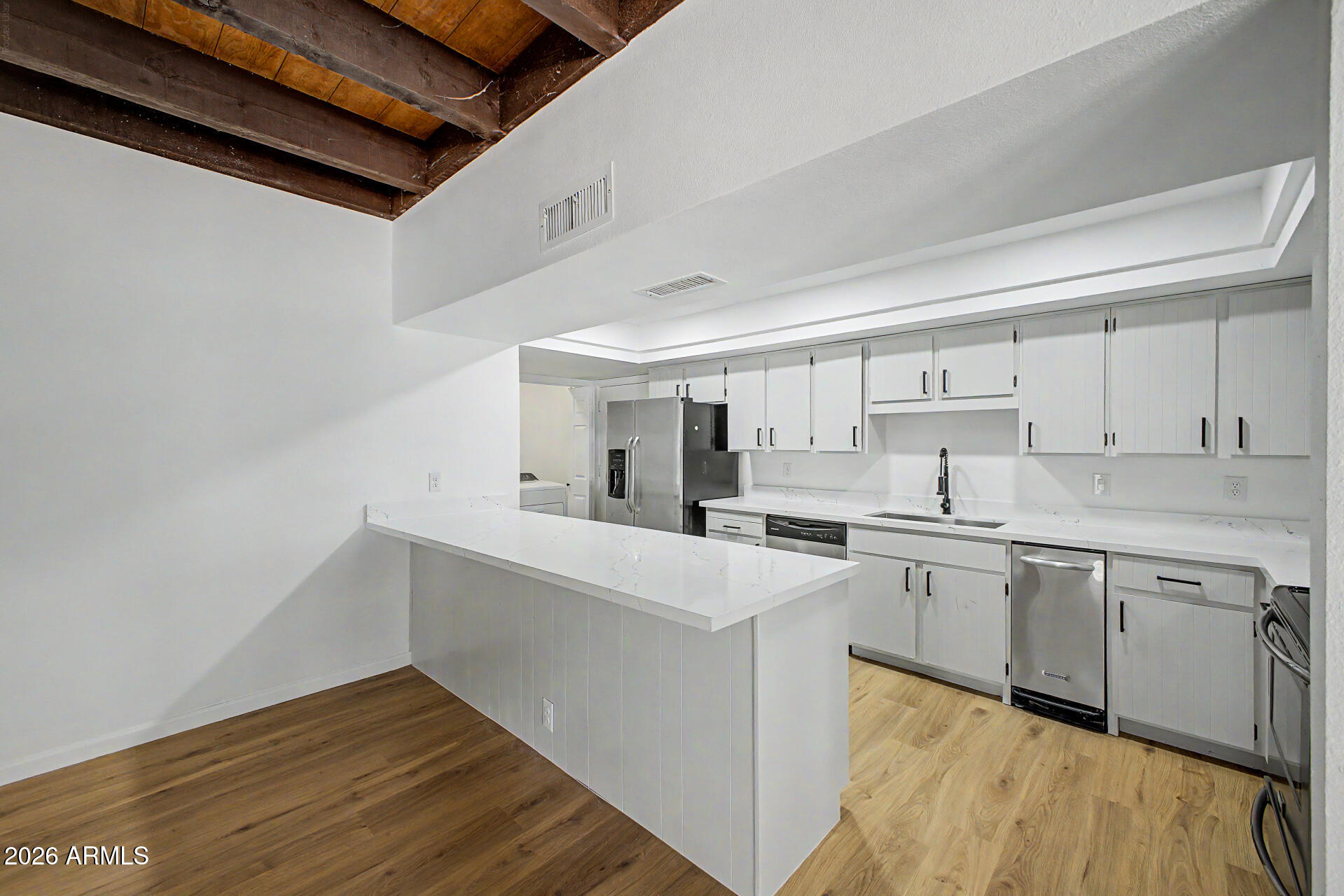 11461 N 30TH Avenue, Phoenix, AZ 85029 — Photo 1 of 30