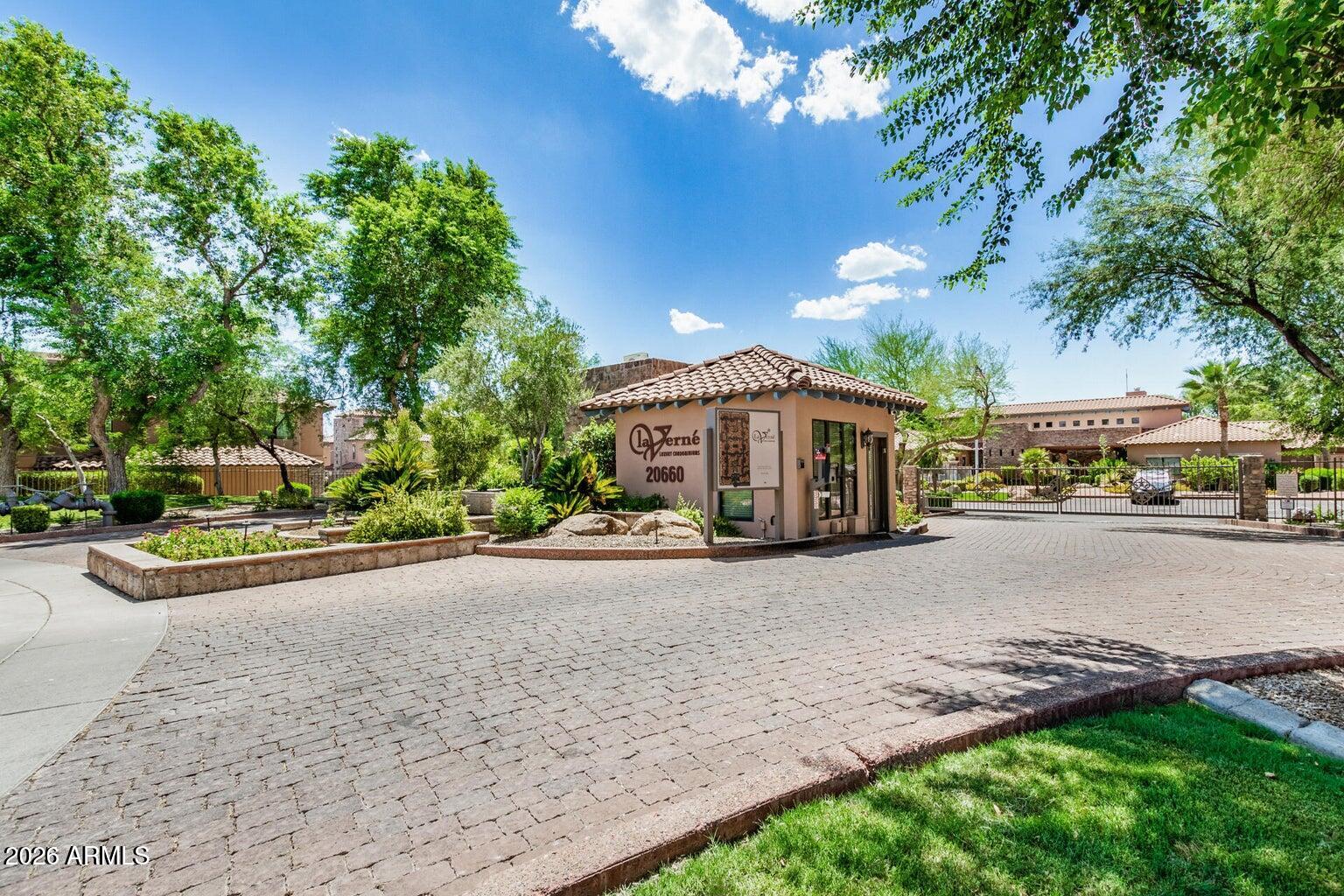 20660 N 40TH Street 1052, Phoenix, AZ 85050