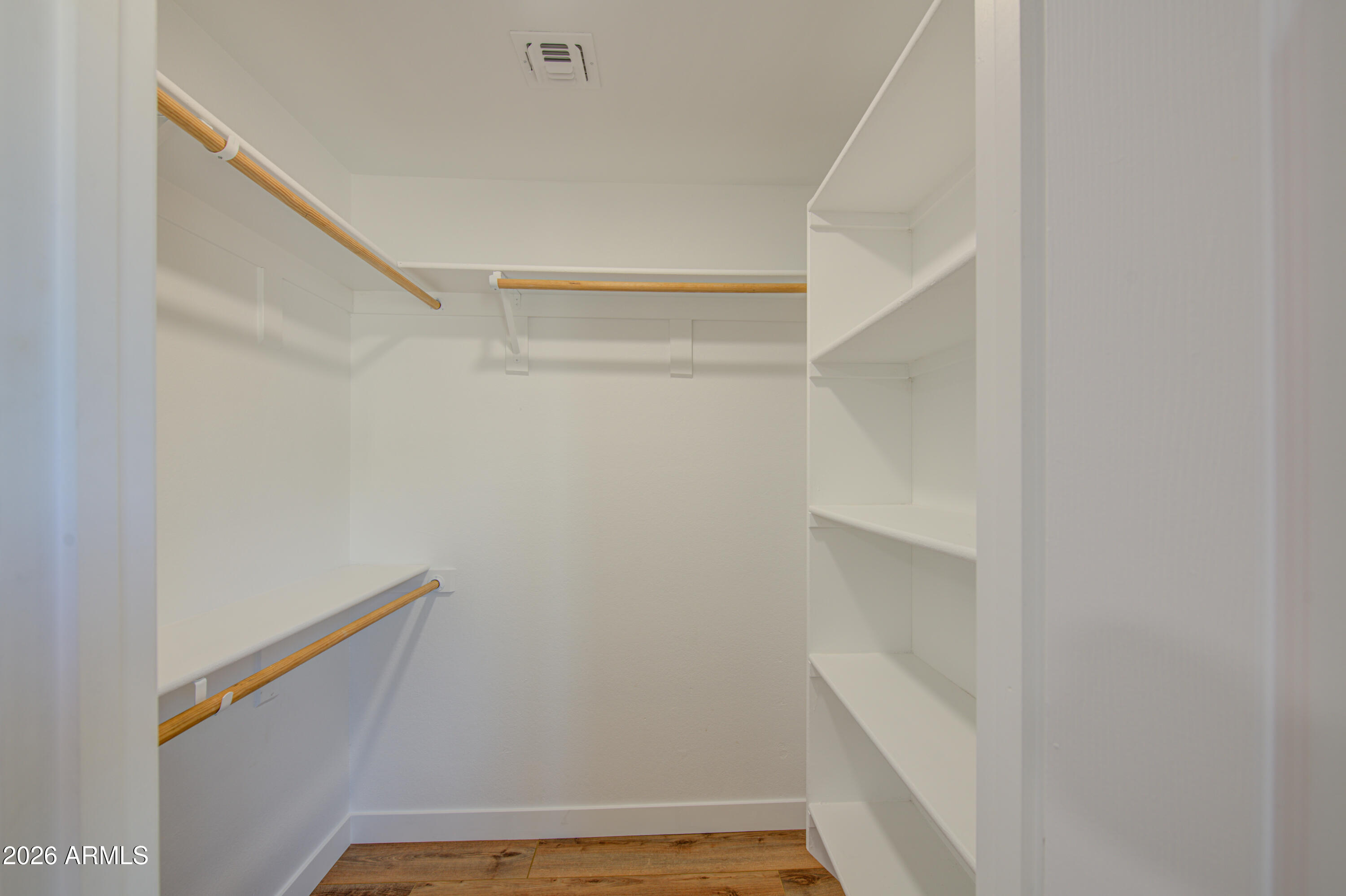 Thumbnail 18
