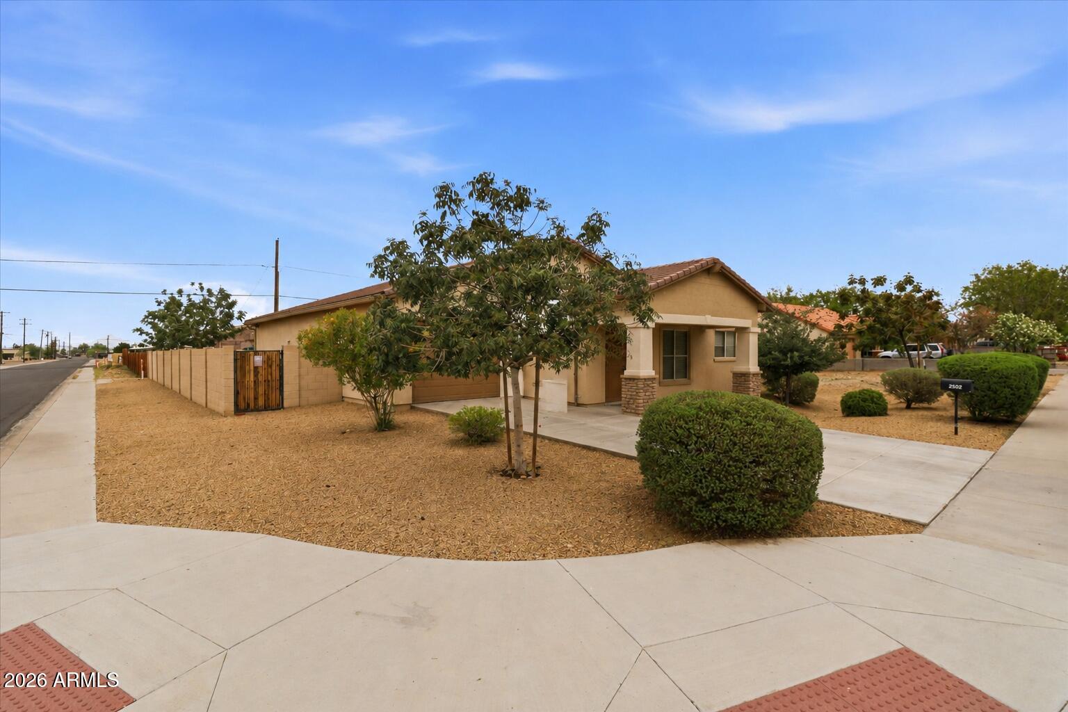 2502 E TAMARISK Avenue, Phoenix, AZ 85040 — Photo 1 of 18