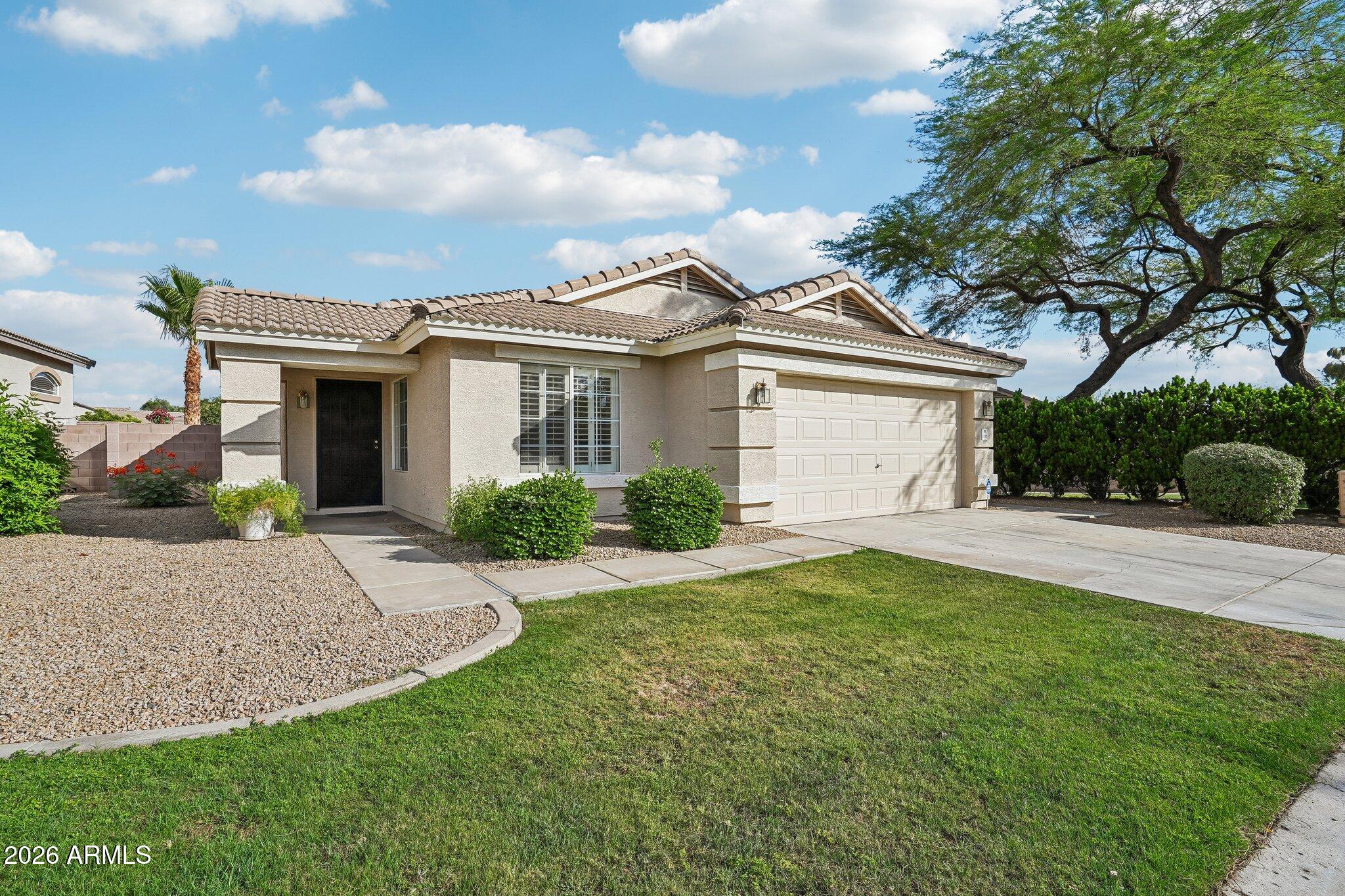 16036 N 11TH Avenue 1137, Phoenix, AZ 85023 — Photo 1 of 20