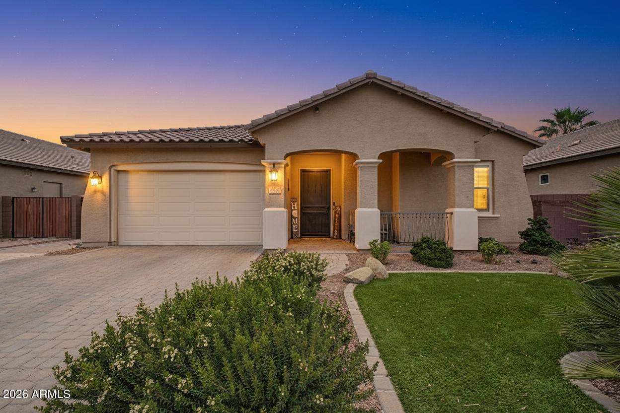 41814 N KAMALA TREE Street, San Tan Valley, AZ 85140