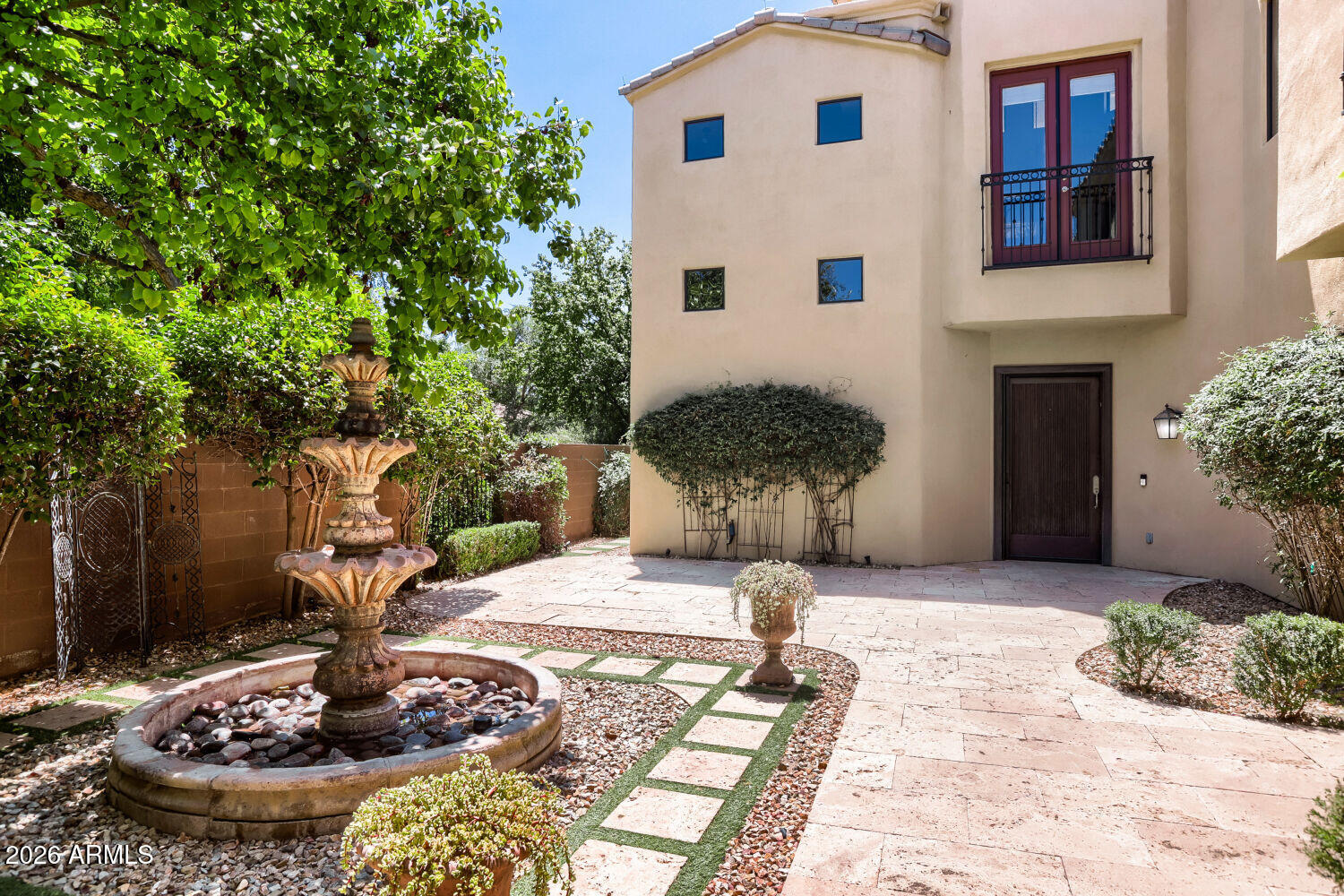1621 W WINTER Drive, Phoenix, AZ 85021 — Photo 1 of 44