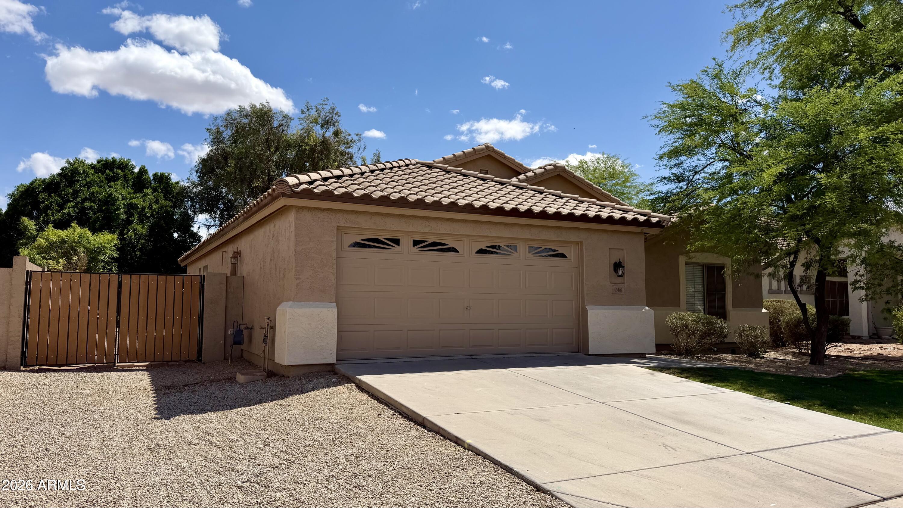 243 W Raven Drive, Chandler, AZ 85286 — Photo 1 of 40