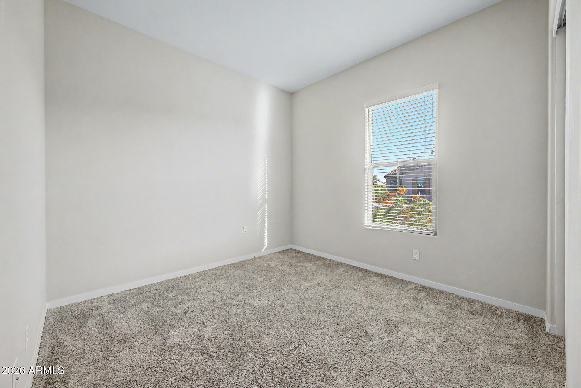 Thumbnail 24