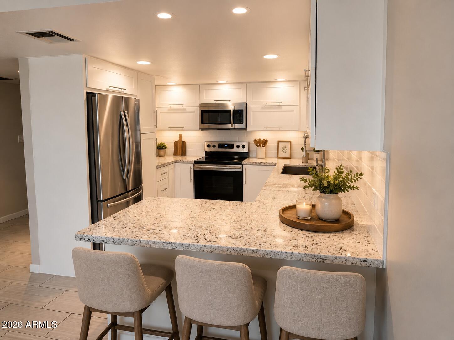 7940 E CAMELBACK Road 307, Scottsdale, AZ 85251 — Photo 1 of 11