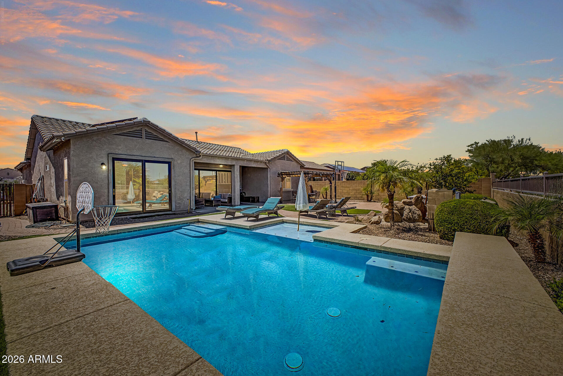 6252 W YORKTOWN Way W, Florence, AZ 85132 — Photo 1 of 41