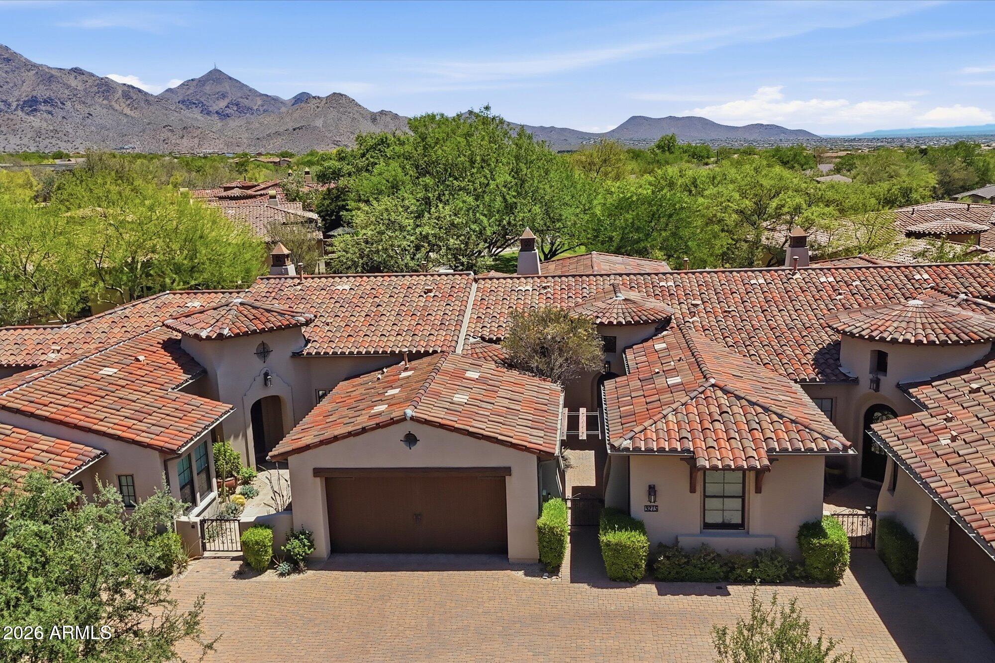 9215 E HOVERLAND Road, Scottsdale, AZ 85255 — Photo 1 of 46