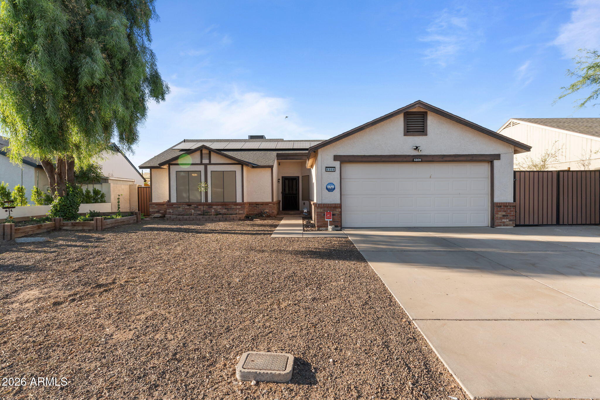 6908 W SIERRA VISTA Drive, Glendale, AZ 85303 — Photo 1 of 28