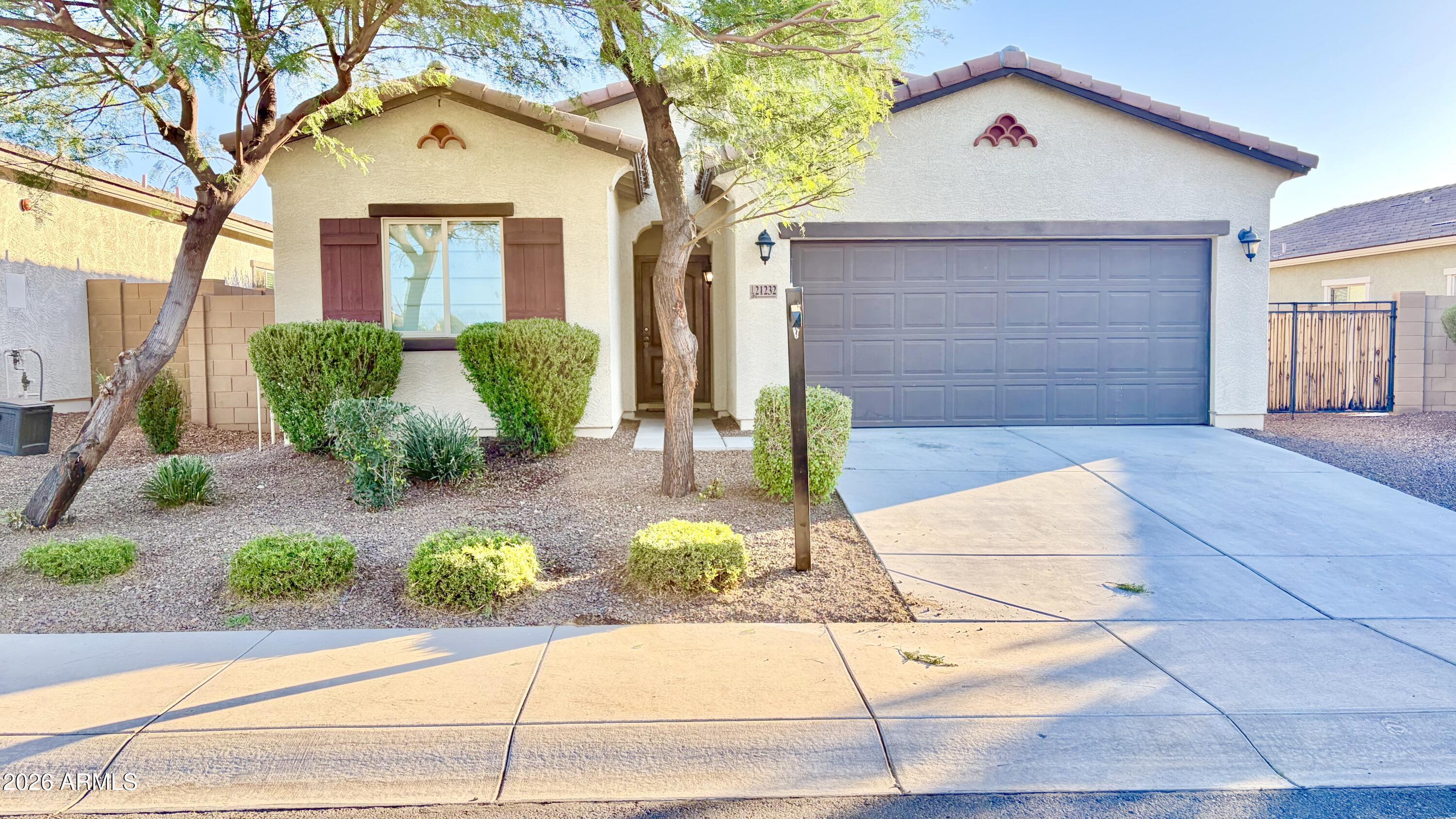 21232 W PALM Lane, Buckeye, AZ 85396 — Photo 1 of 41