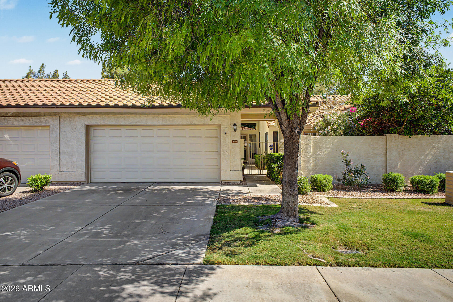 963 E CHILTON Drive, Tempe, AZ 85283 — Photo 1 of 48
