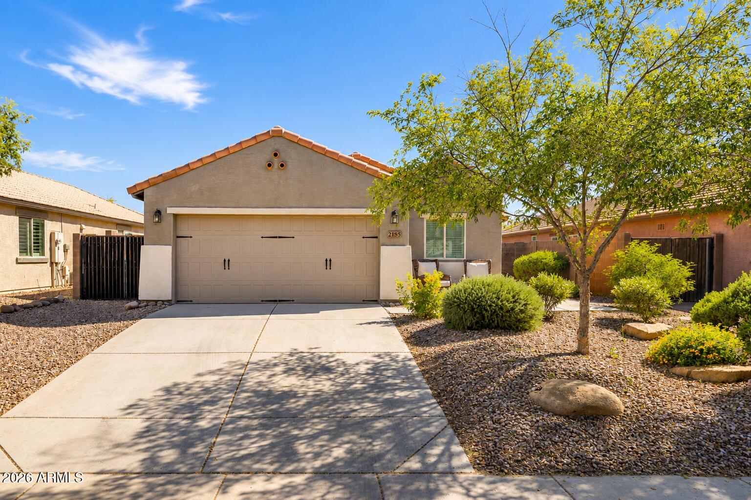 2185 E HAZELTINE Way, Gilbert, AZ 85298