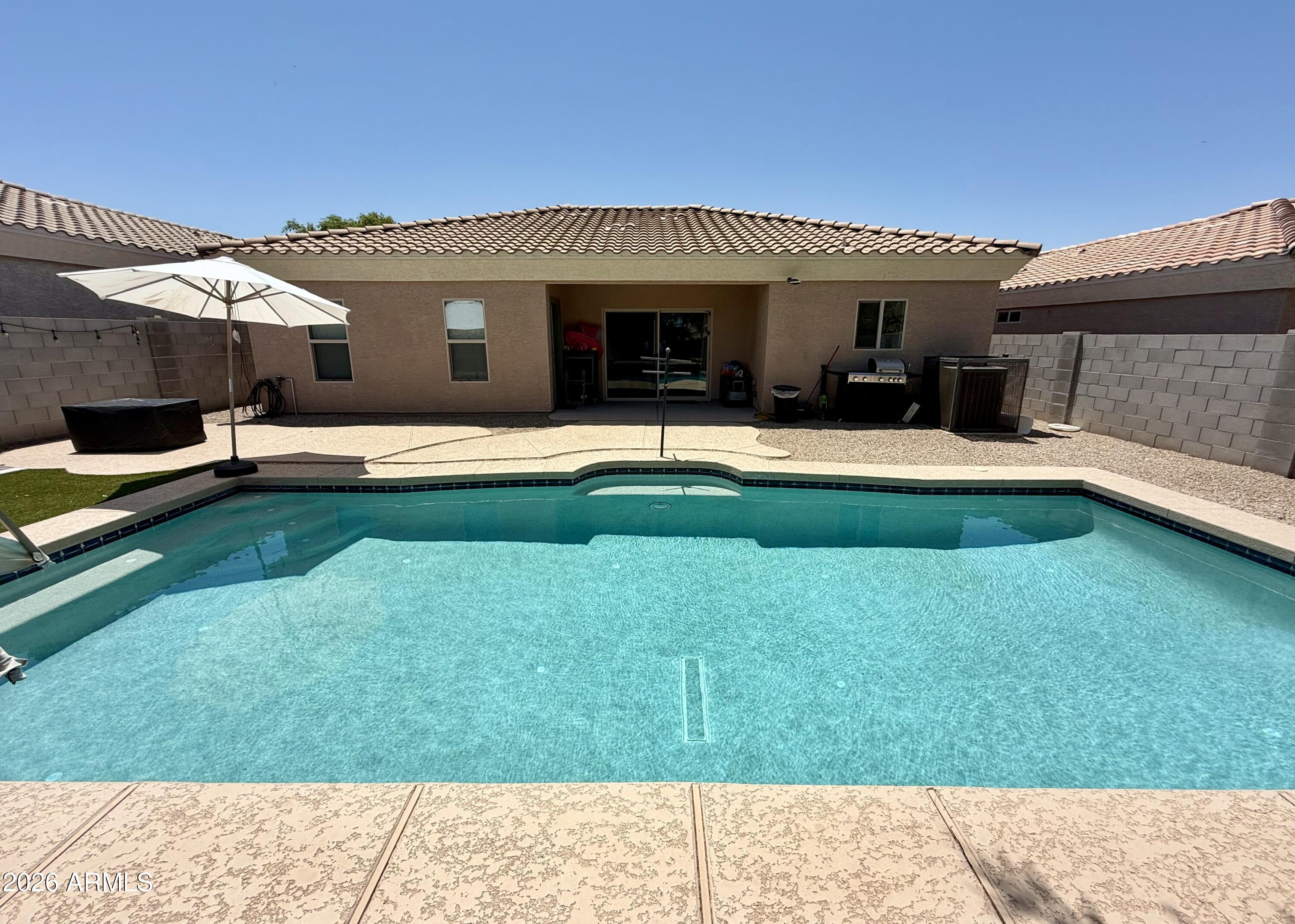 508 W LATONA Road, Phoenix, AZ 85041