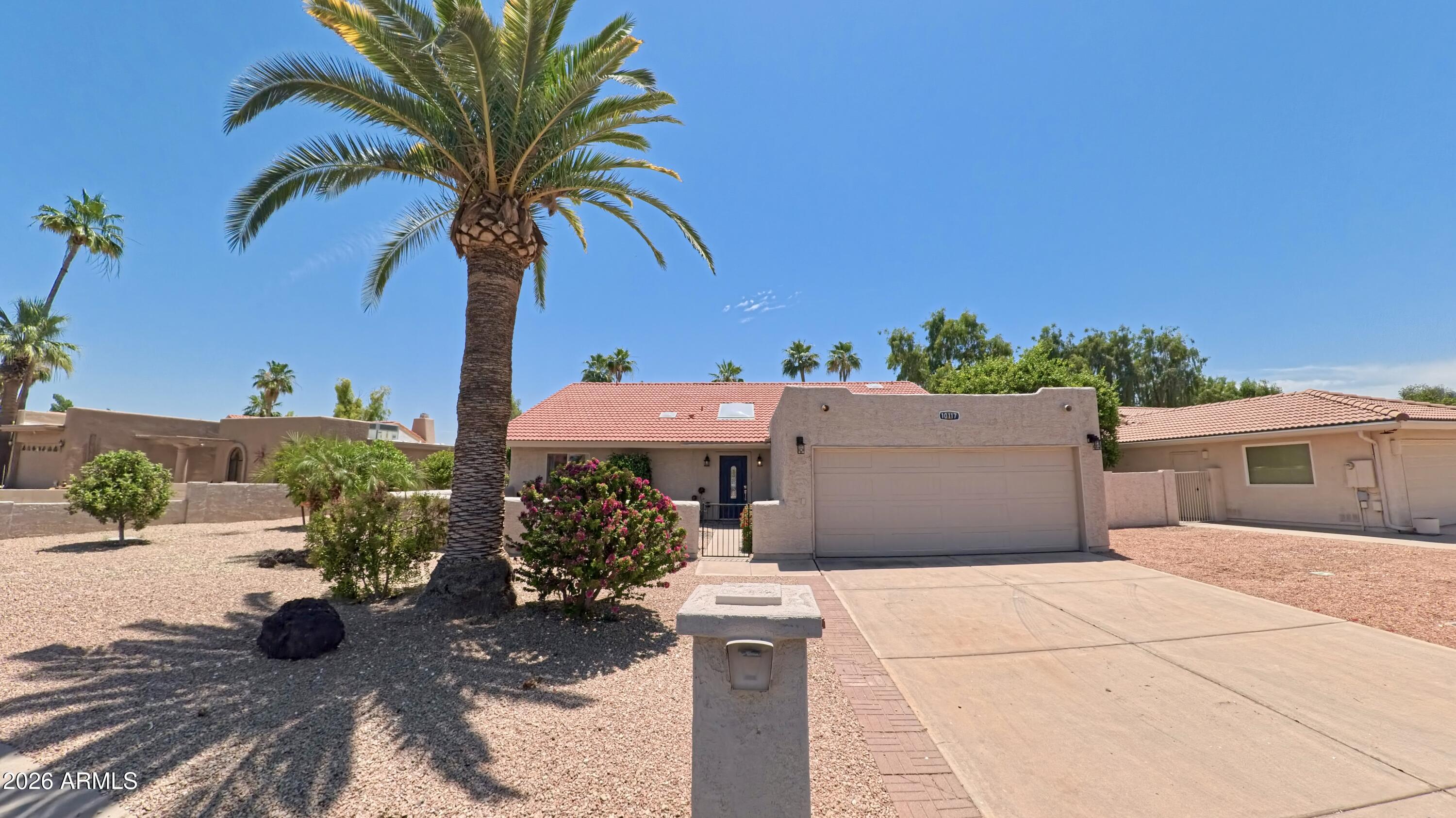 10117 E CHESTNUT Drive, Sun Lakes, AZ 85248 — Photo 1 of 48