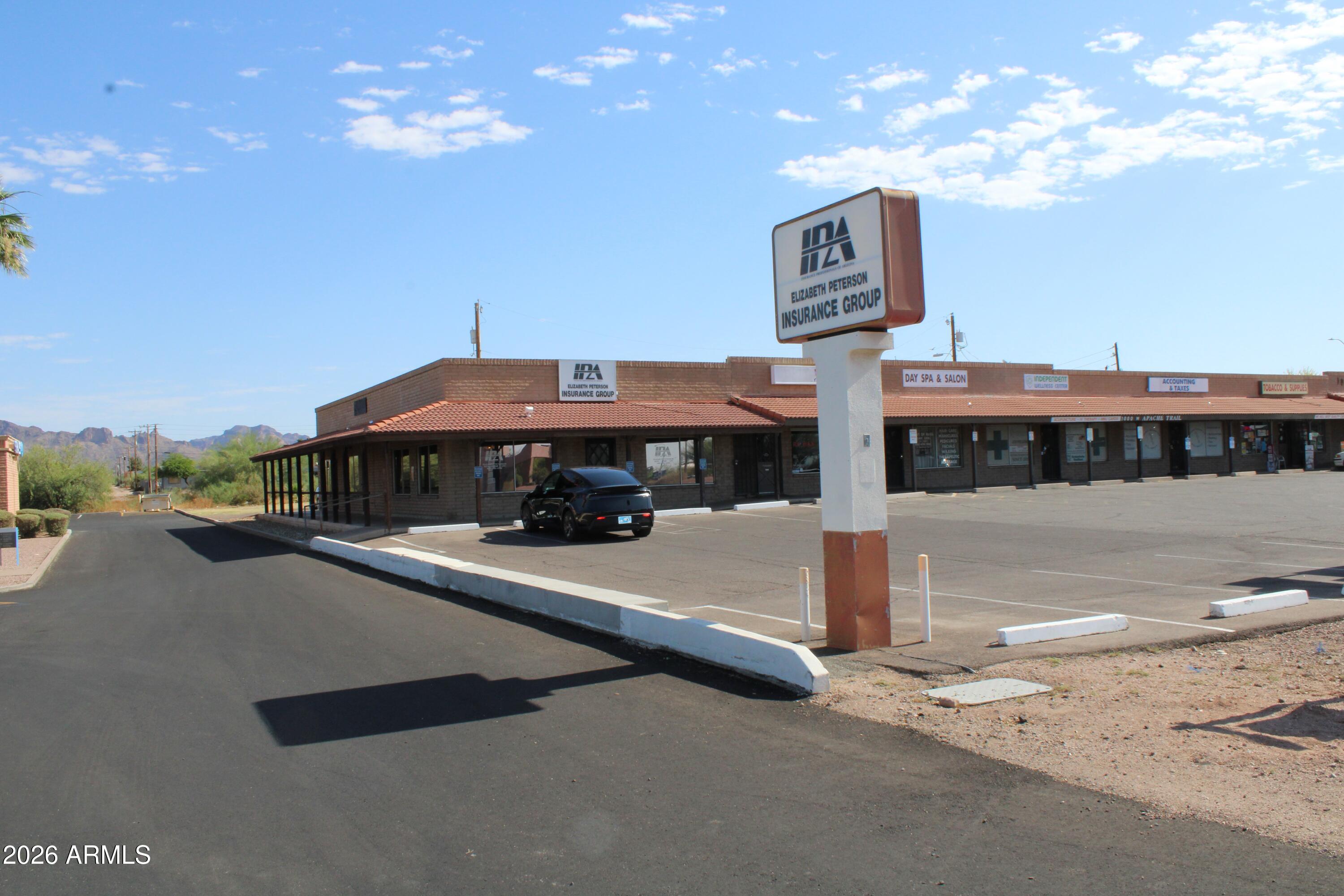 1000 W Apache Trail Trail 116, Apache Junction, AZ 85120 — Photo 1 of 30