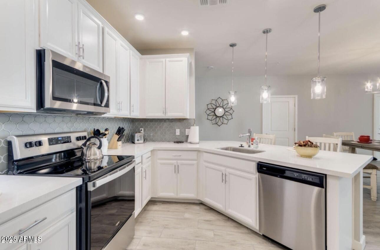 2511 W QUEEN CREEK Road 314, Chandler, AZ 85248