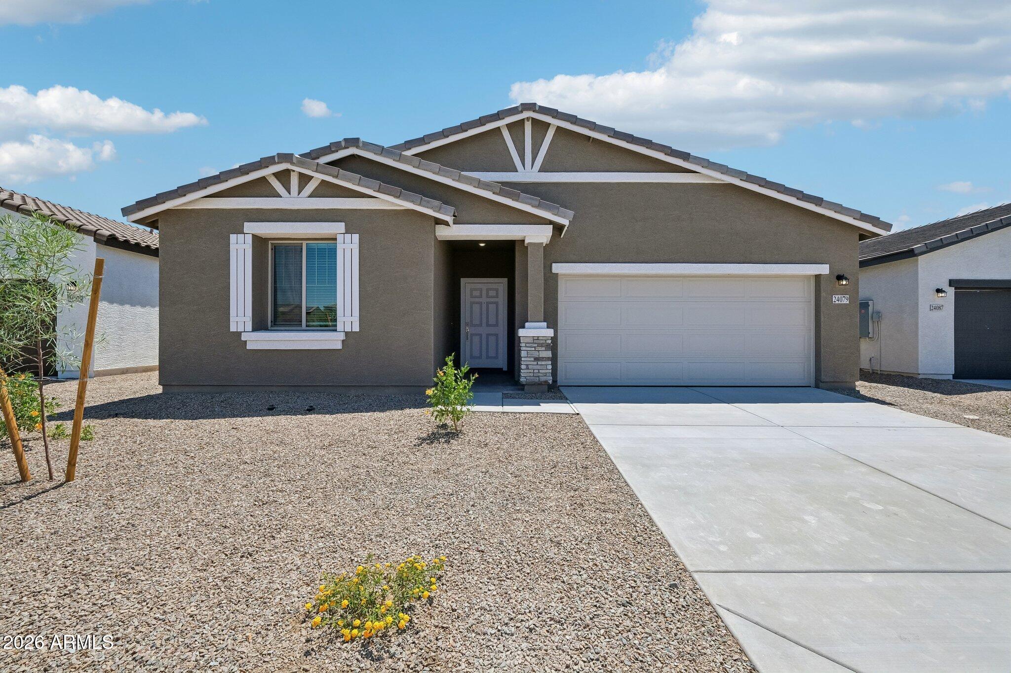 24079 W HUNTINGTON Drive, Buckeye, AZ 85326