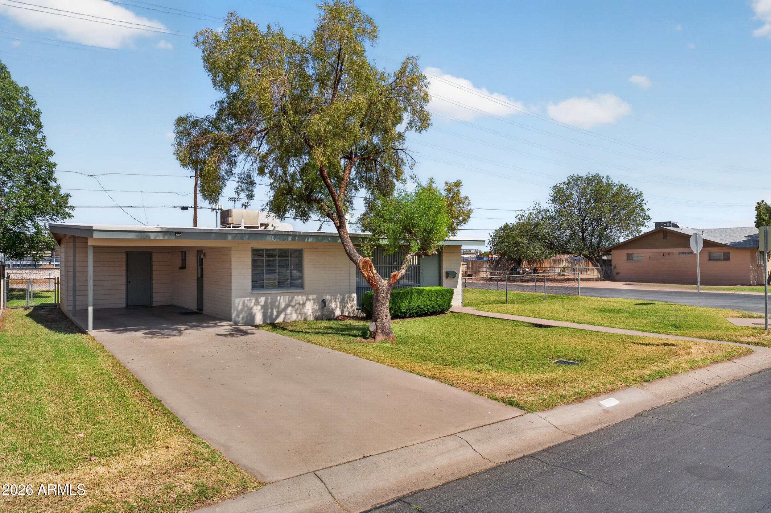 1613 S FARMER Avenue, Tempe, AZ 85281