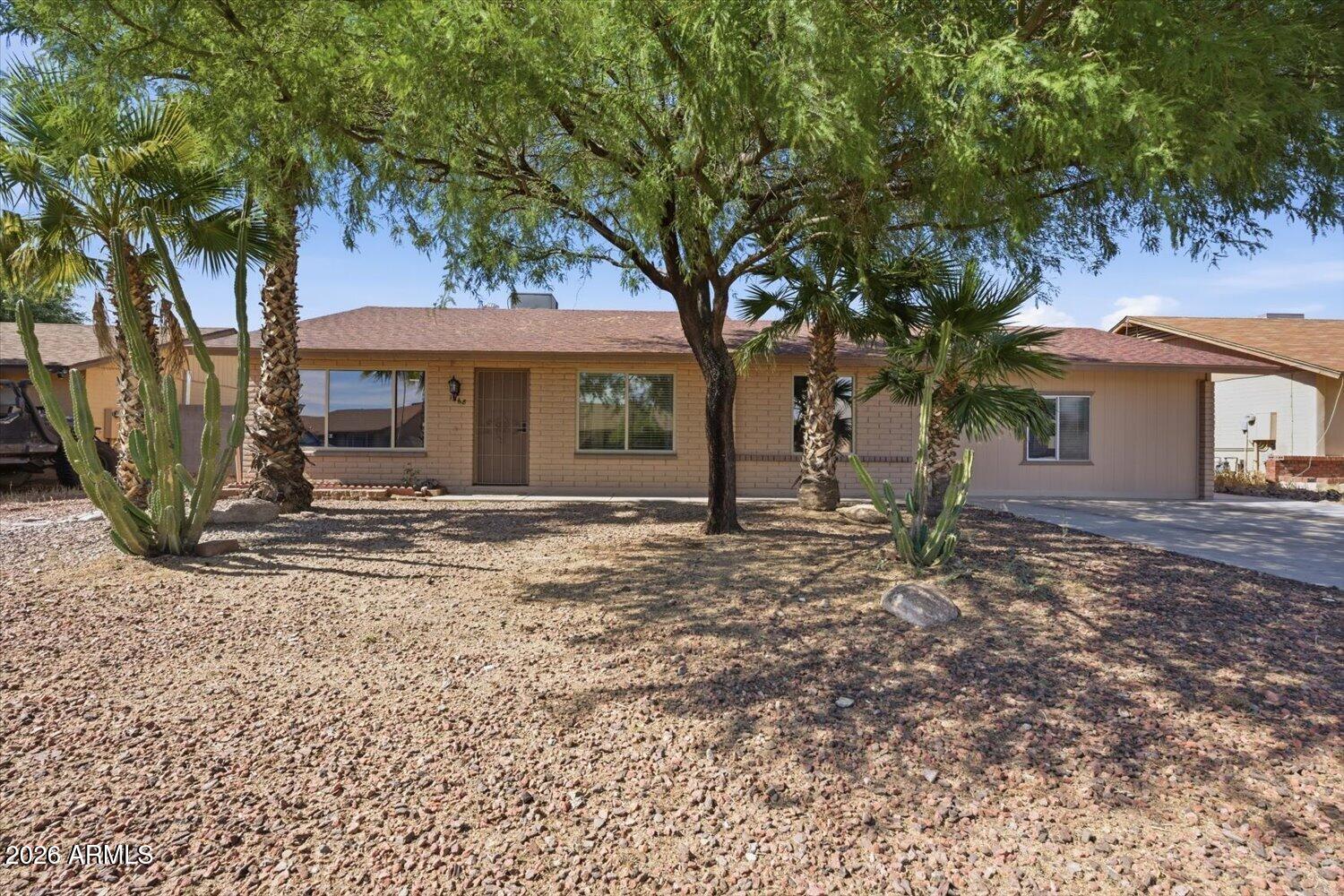 1468 W MONTOYA Lane, Phoenix, AZ 85027 — Photo 1 of 28