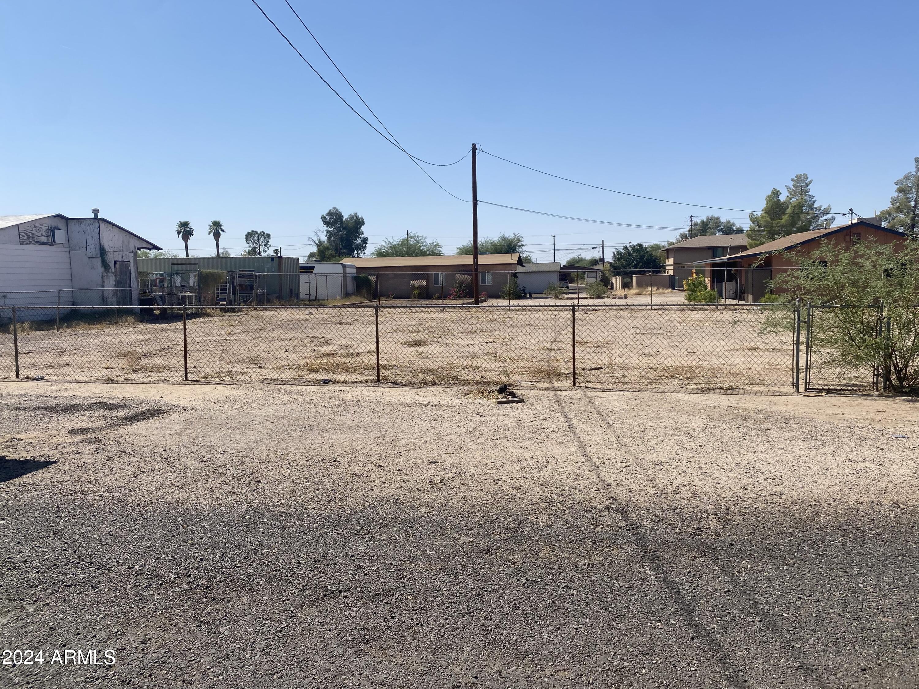 1512 N GRANITE Street B, Florence, AZ 85132 — Photo 1 of 3