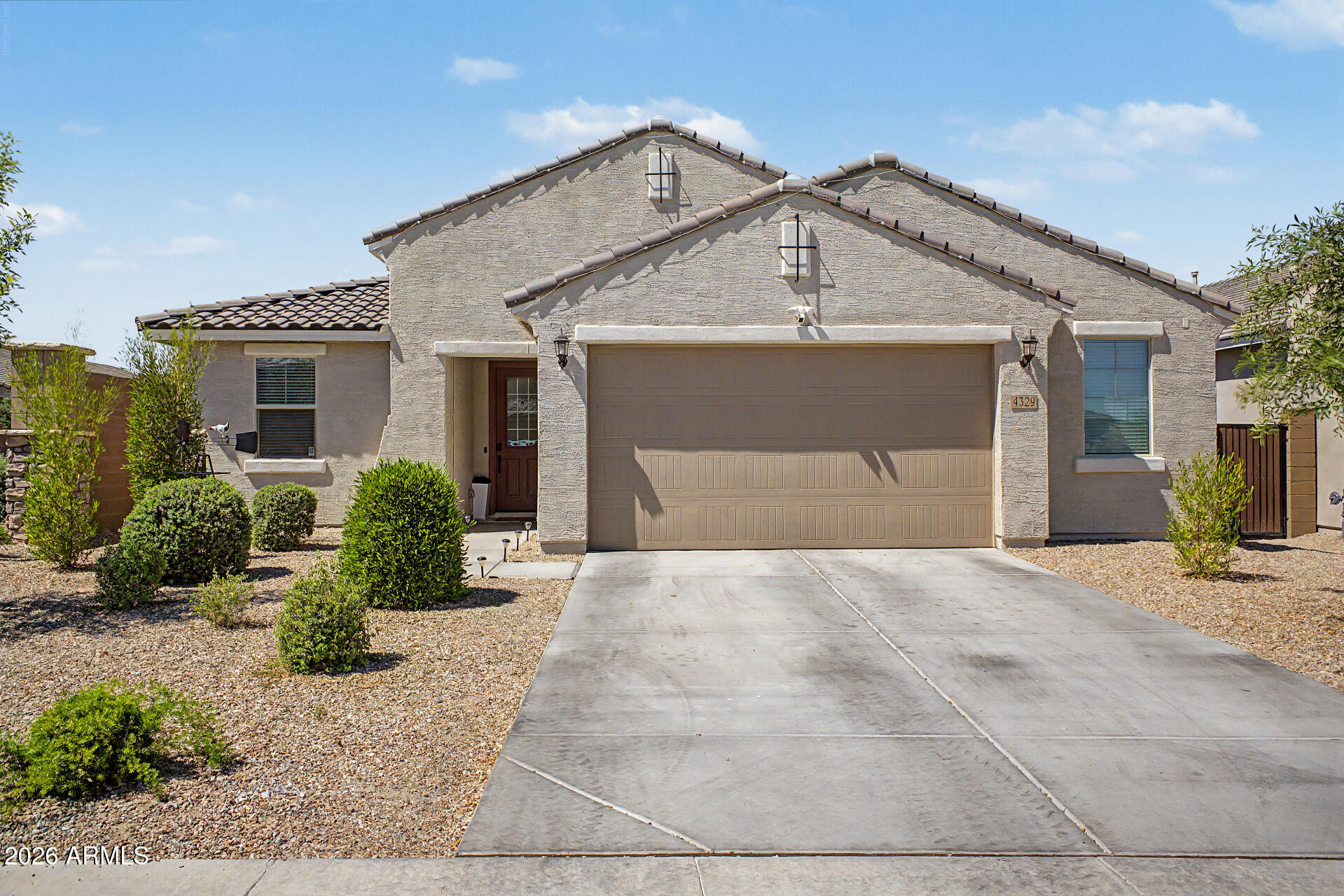 4329 W NORA Drive, San Tan Valley, AZ 85144