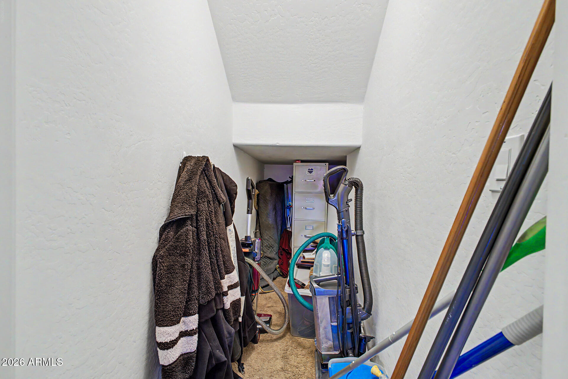 Thumbnail 39