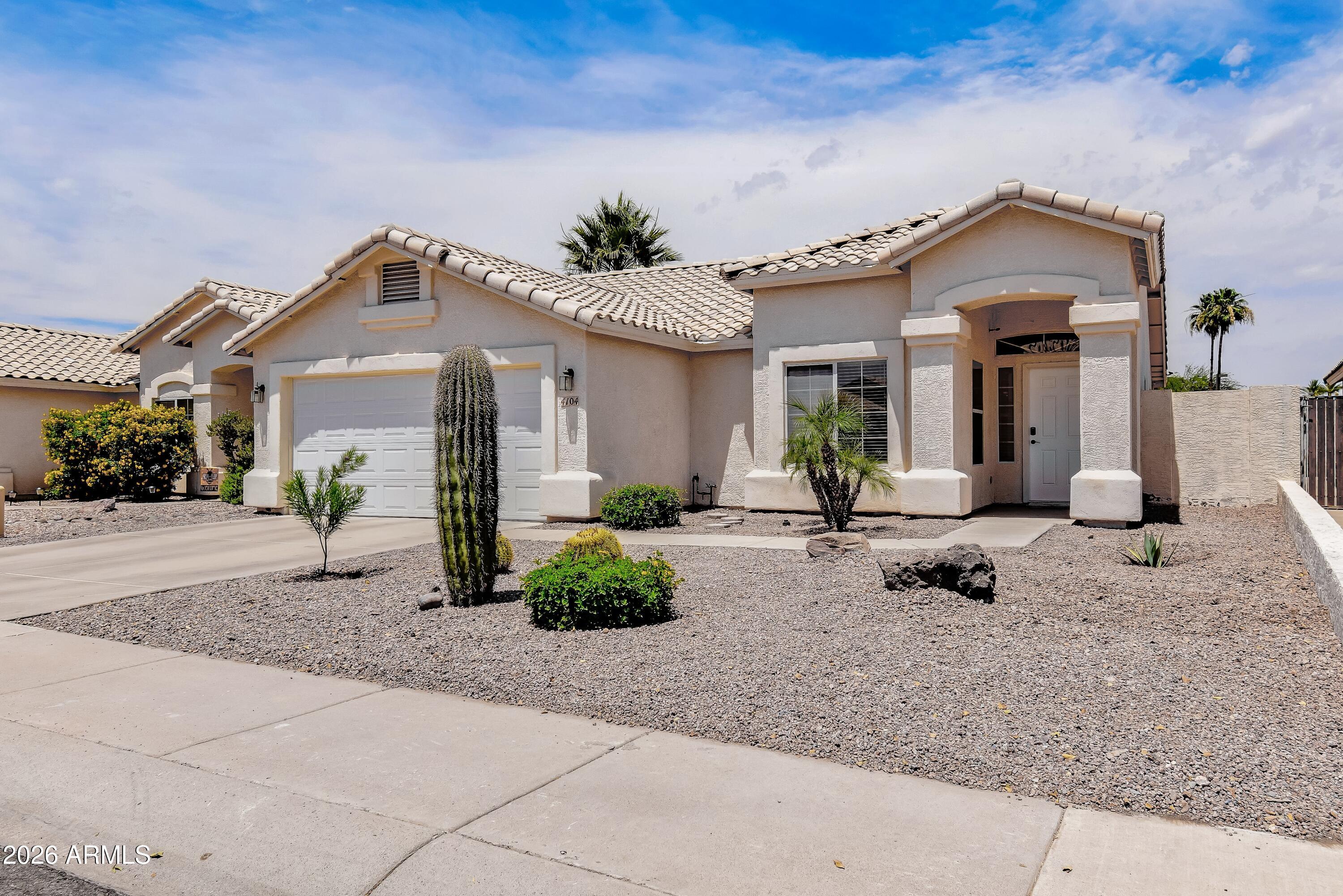 4104 W Shannon Street, Chandler, AZ 85226 — Photo 1 of 49