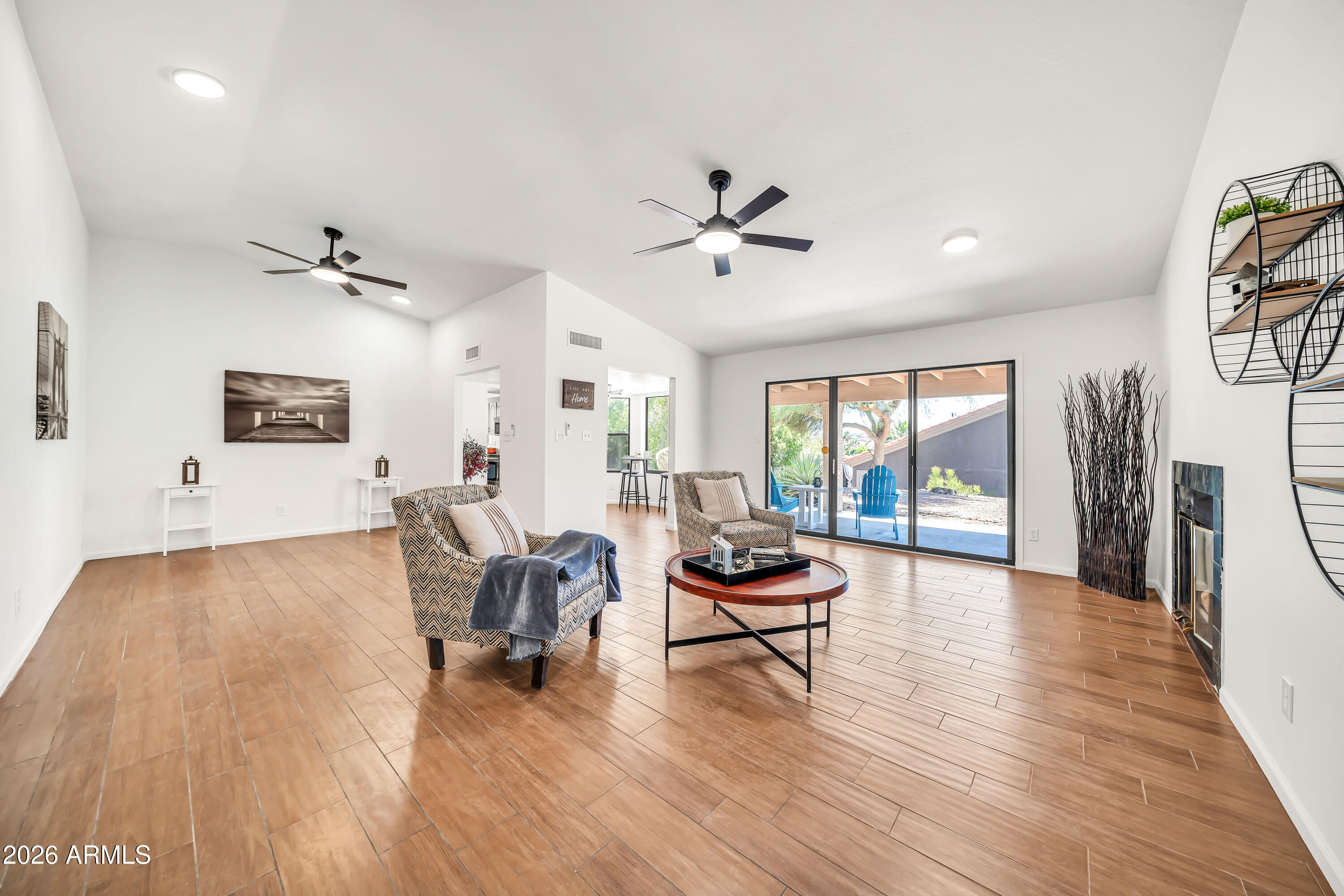 16075 E GLENBROOK Boulevard, Fountain Hills, AZ 85268 — Photo 1 of 34