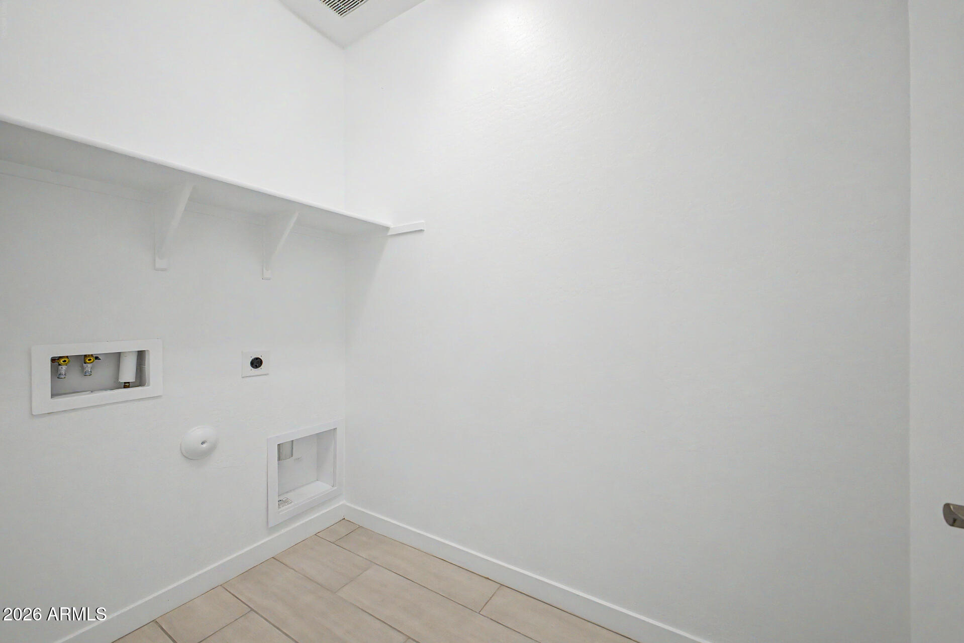 Thumbnail 32