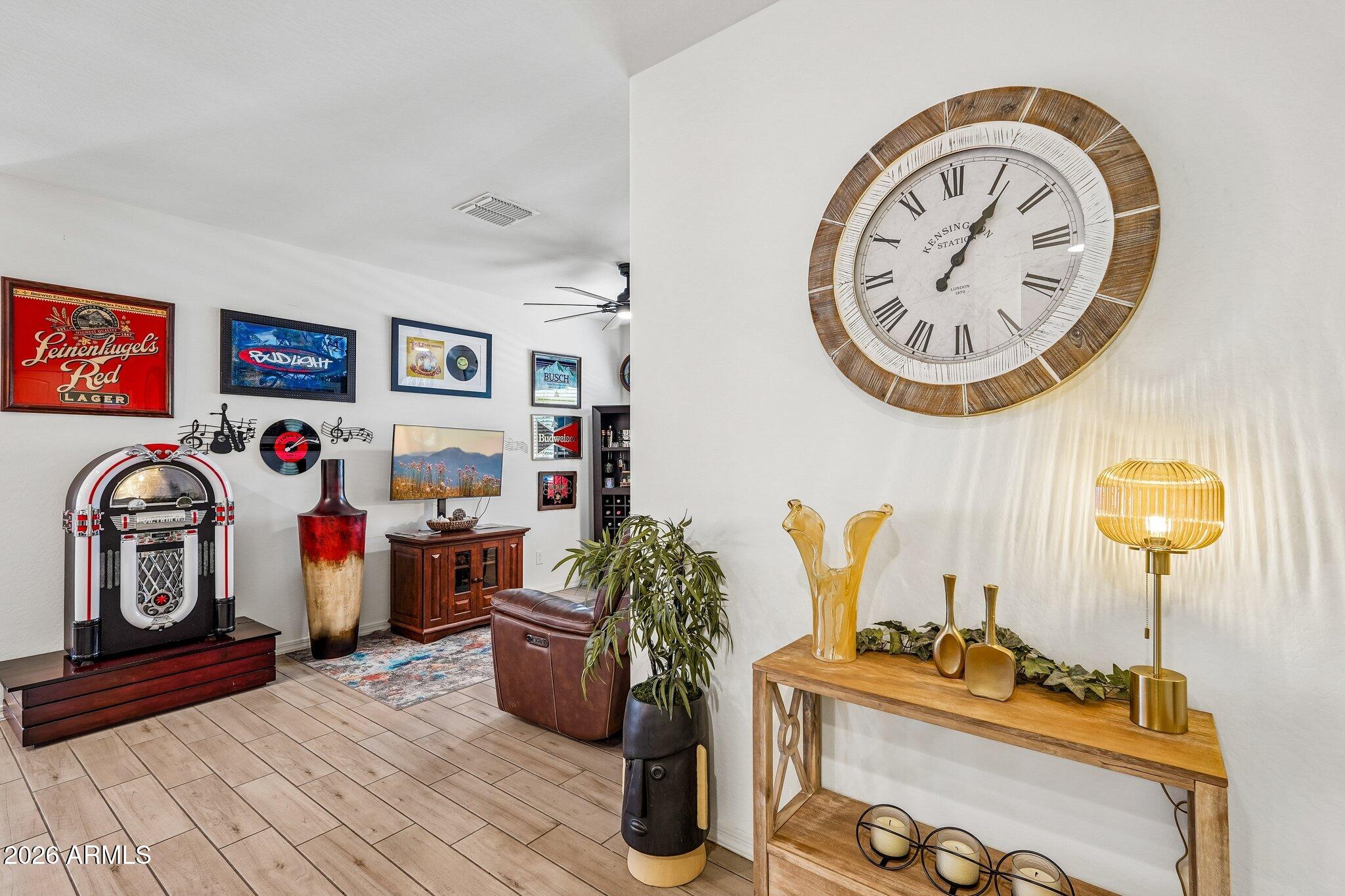 Thumbnail 19