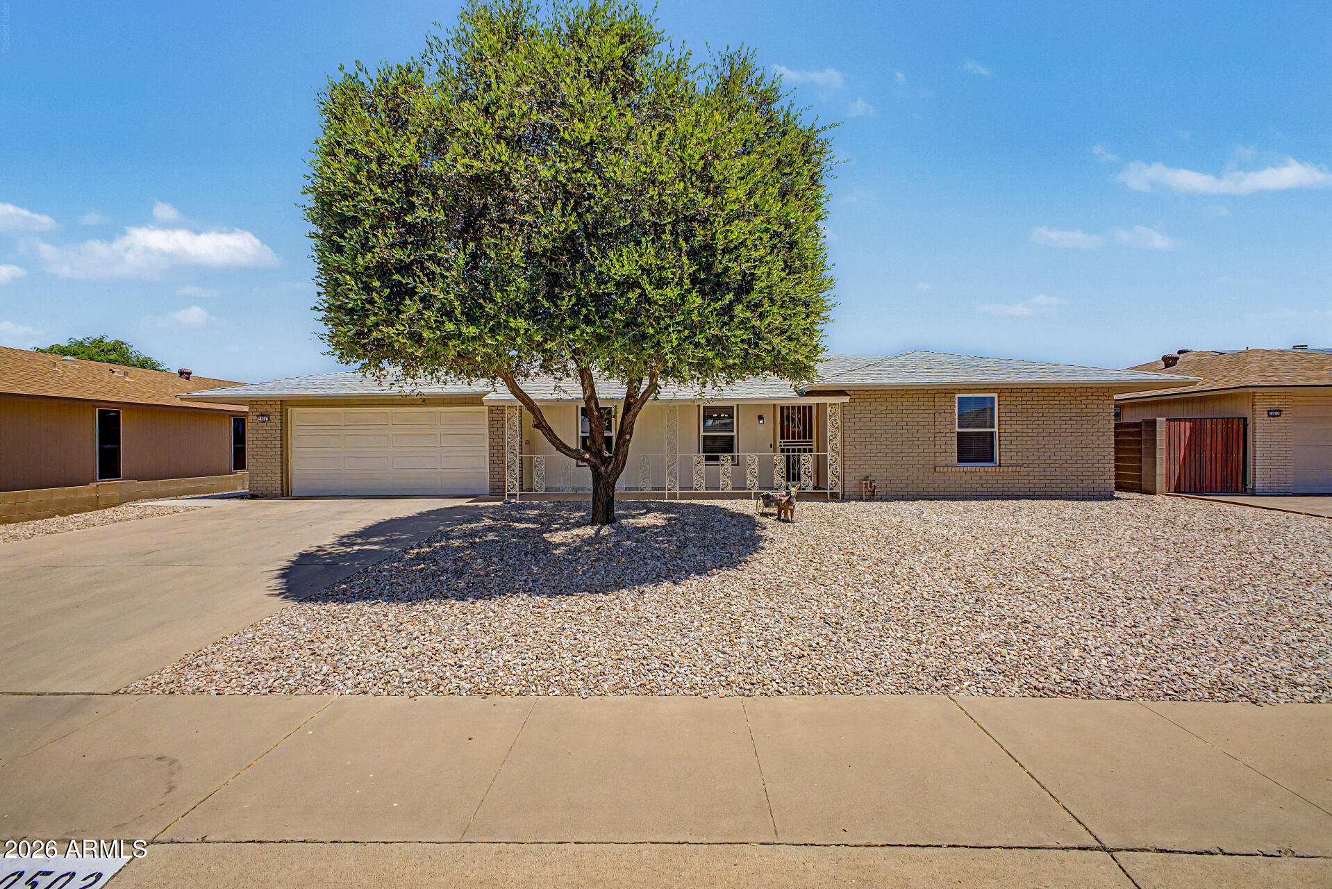 10502 W EDGEWOOD Drive, Sun City, AZ 85351 — Photo 1 of 31