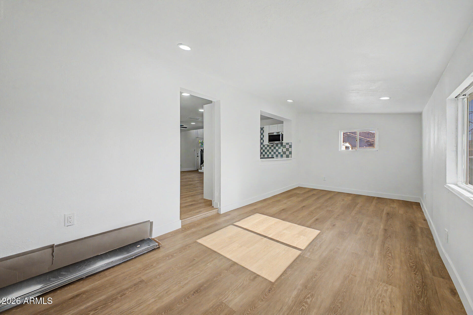 Thumbnail 27