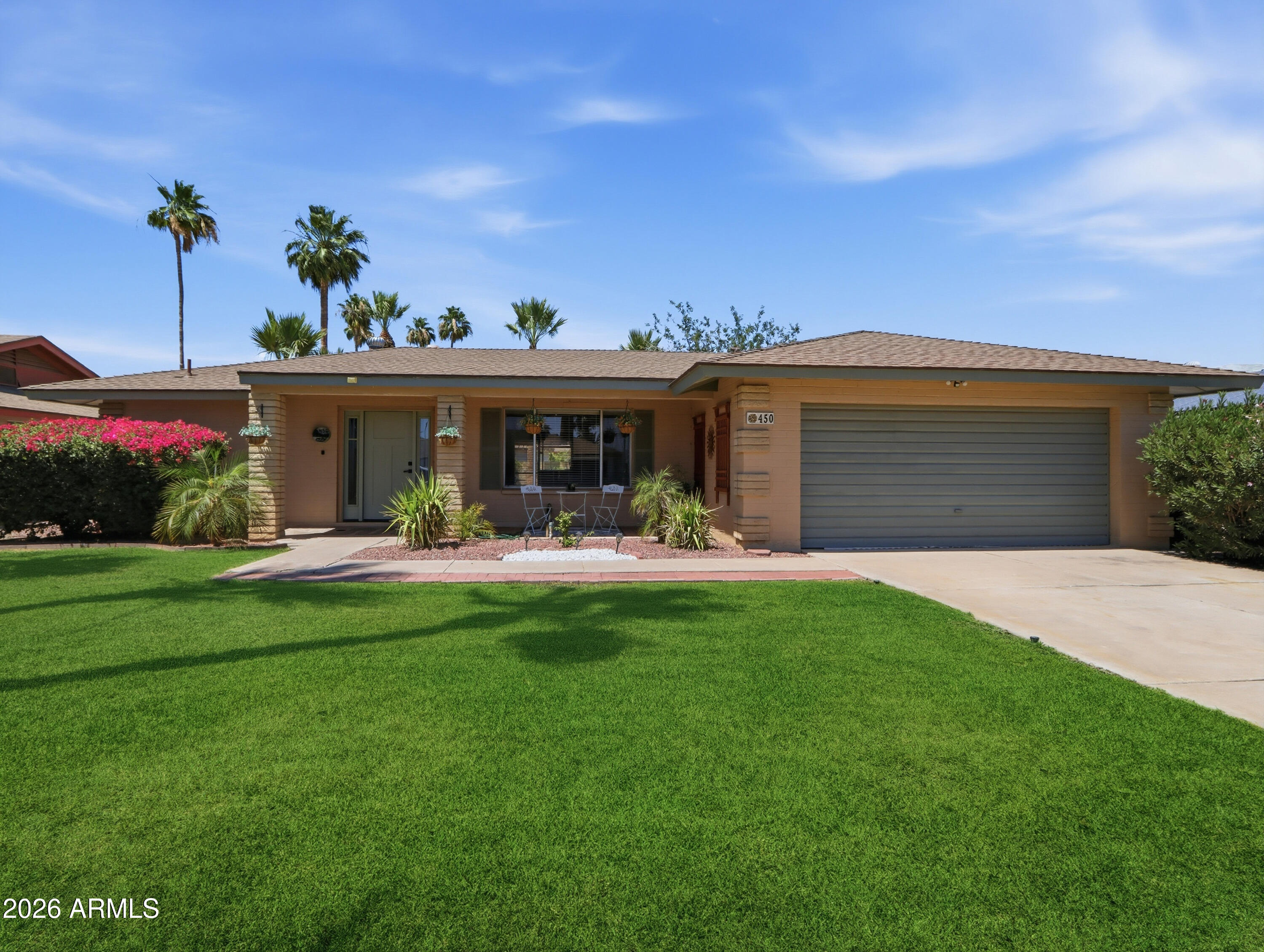 450 E CASCADA Road, Litchfield Park, AZ 85340