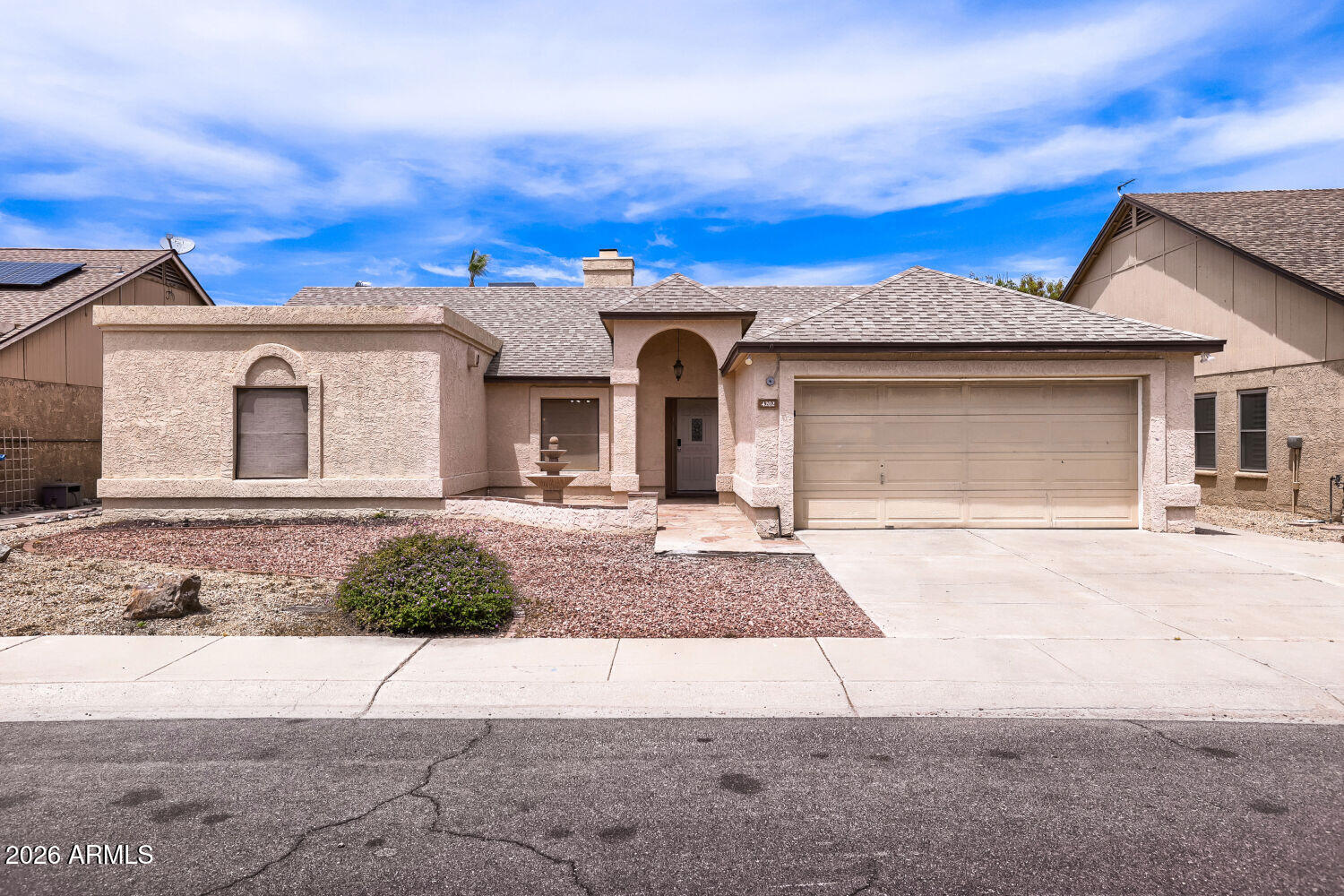 4202 W CIELO GRANDE, Glendale, AZ 85310